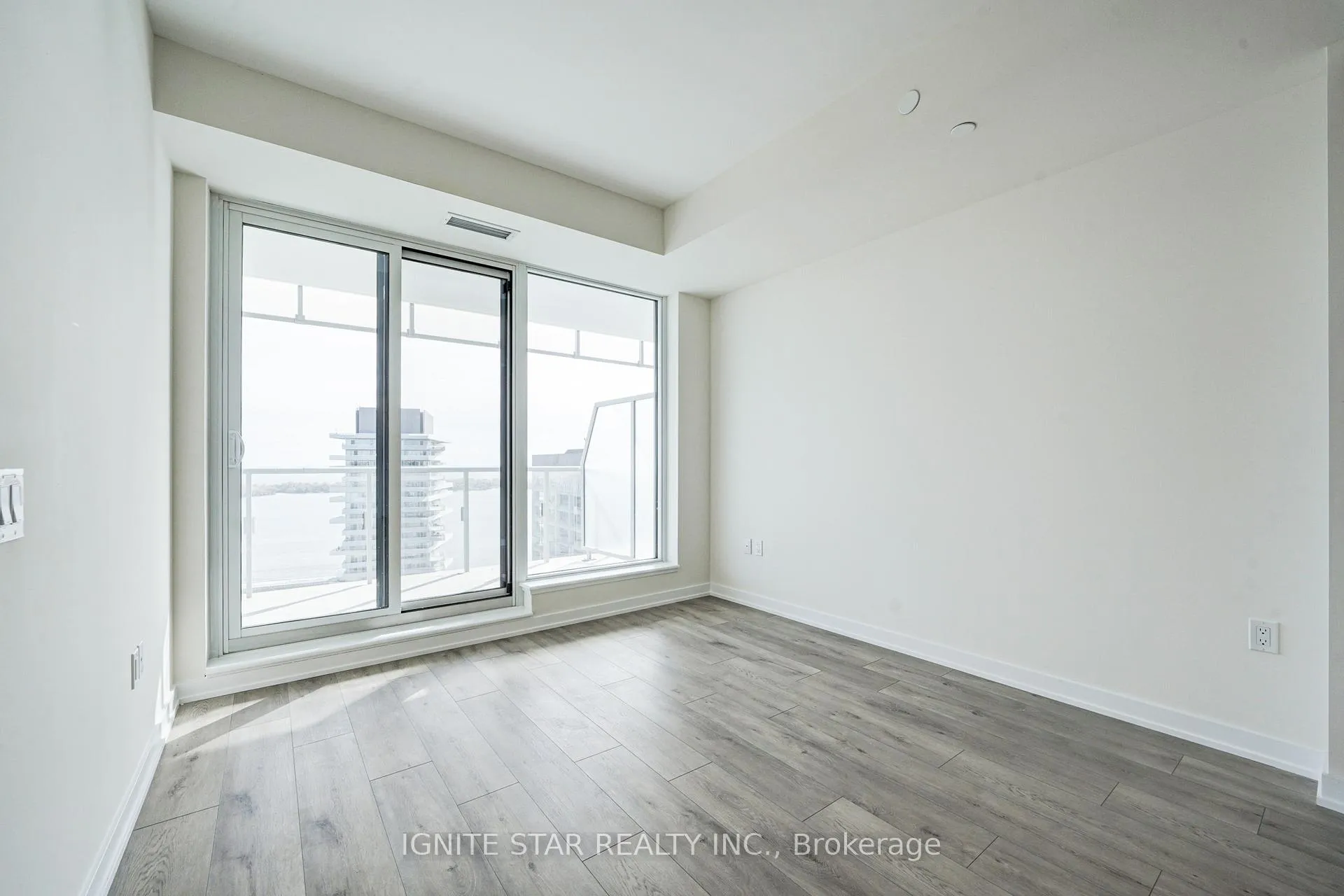 Photo 16 of Unit 3101, 28 Freeland Street, Toronto, Waterfront Communities — HOMEH