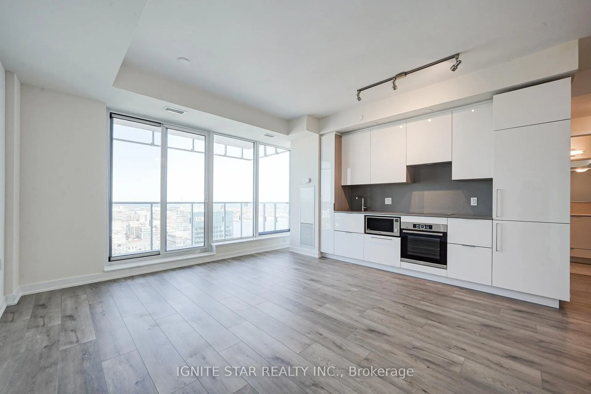 Photo 2 of Unit 4008, 28 Freeland Street, Toronto, Waterfront Communities — HOMEH