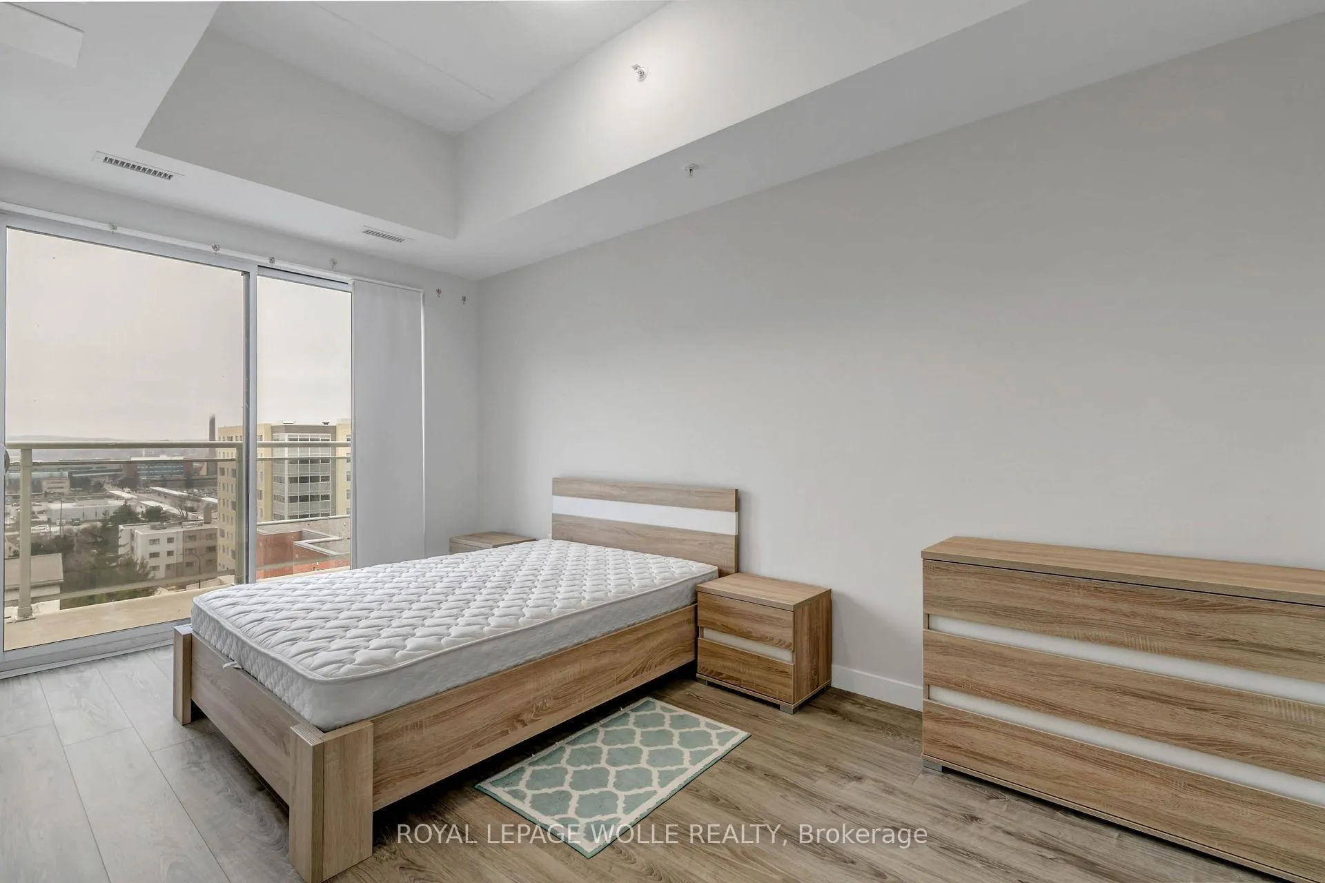 Photo 10 of Unit 812, 280 Lester Street, Waterloo, Beechwood/University — HOMEH