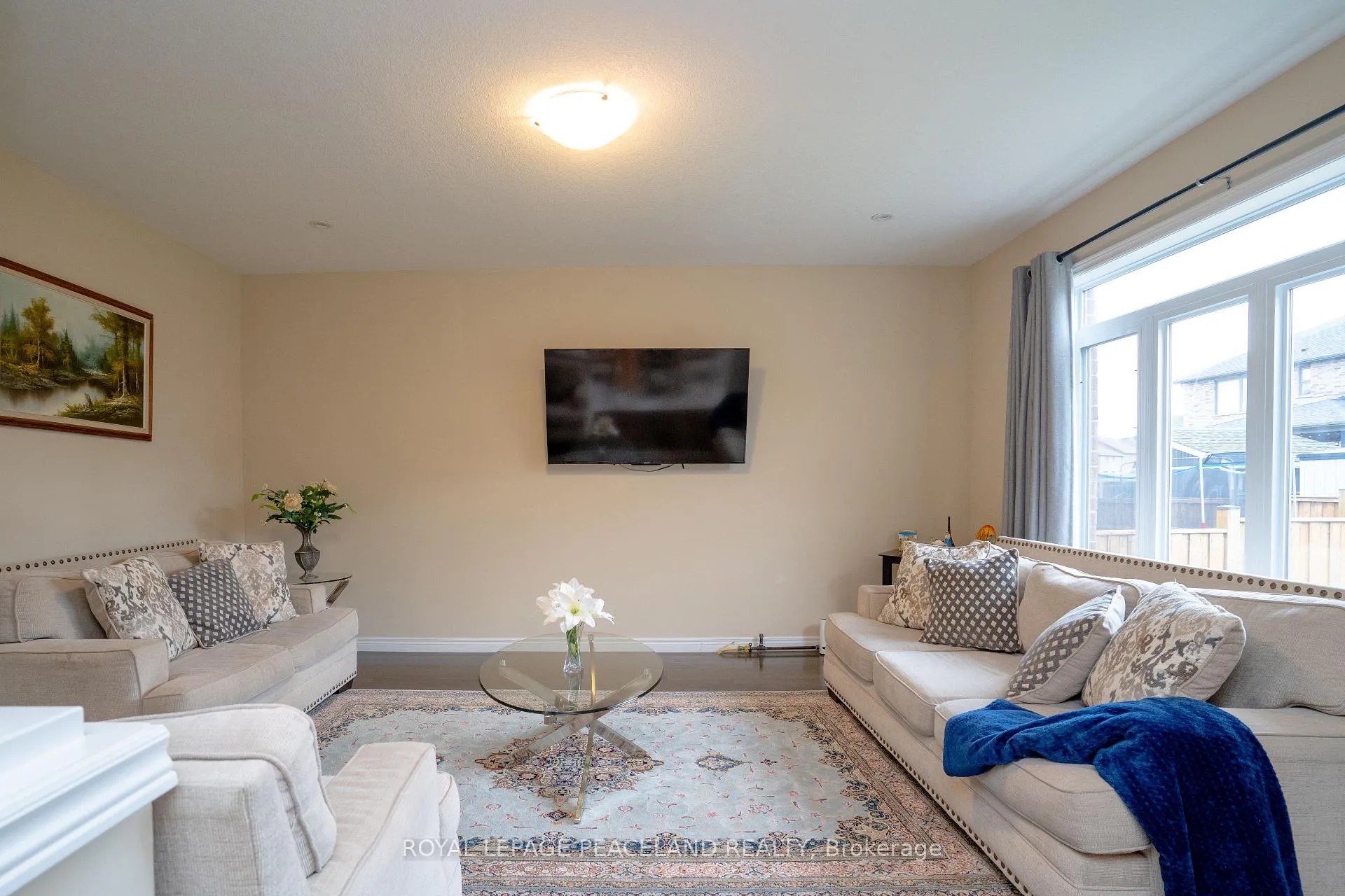 Photo 14 of 792 Snowberry Court, Waterloo, Columbia Forest/Clair Hills — HOMEH