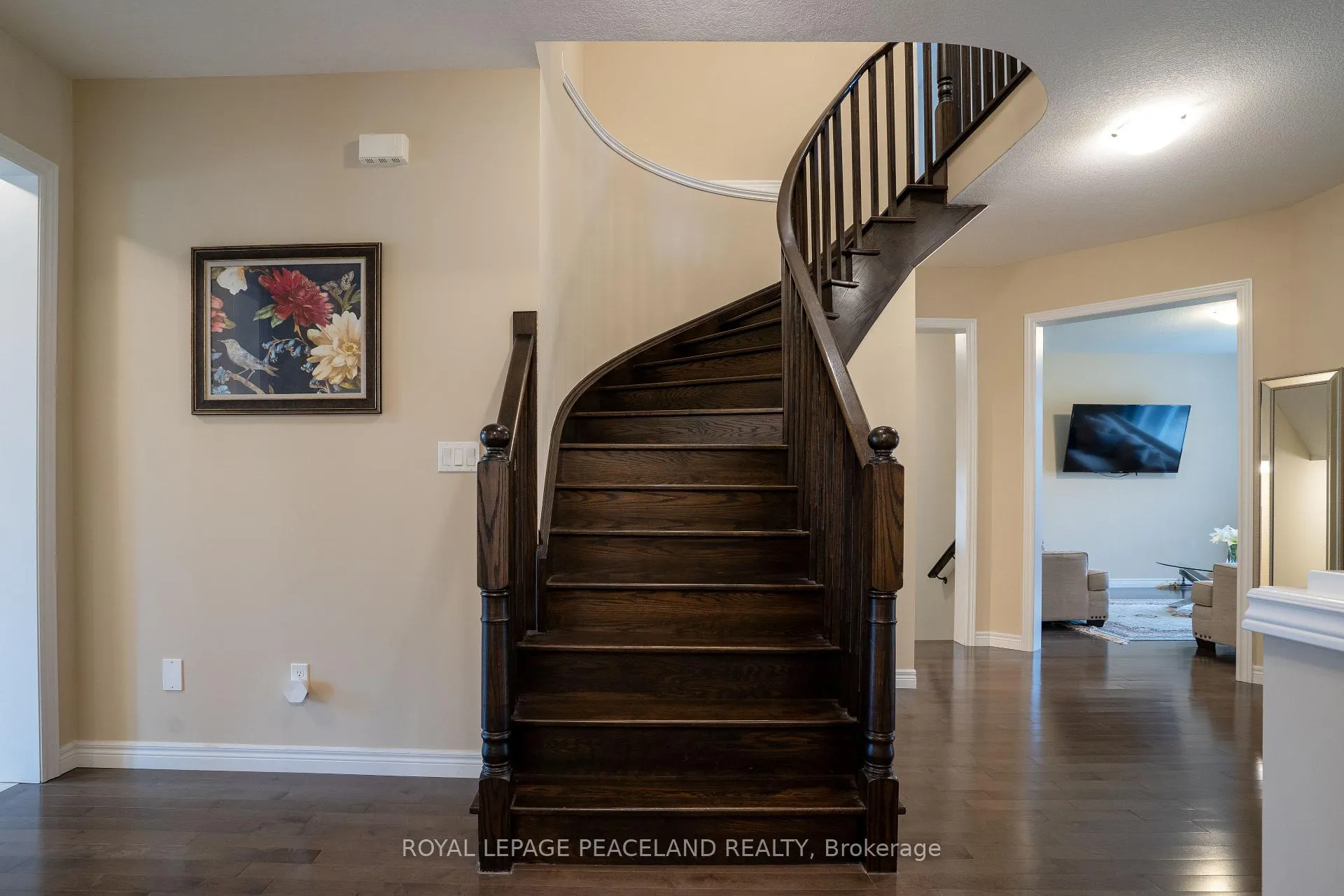 Photo 18 of 792 Snowberry Court, Waterloo, Columbia Forest/Clair Hills — HOMEH