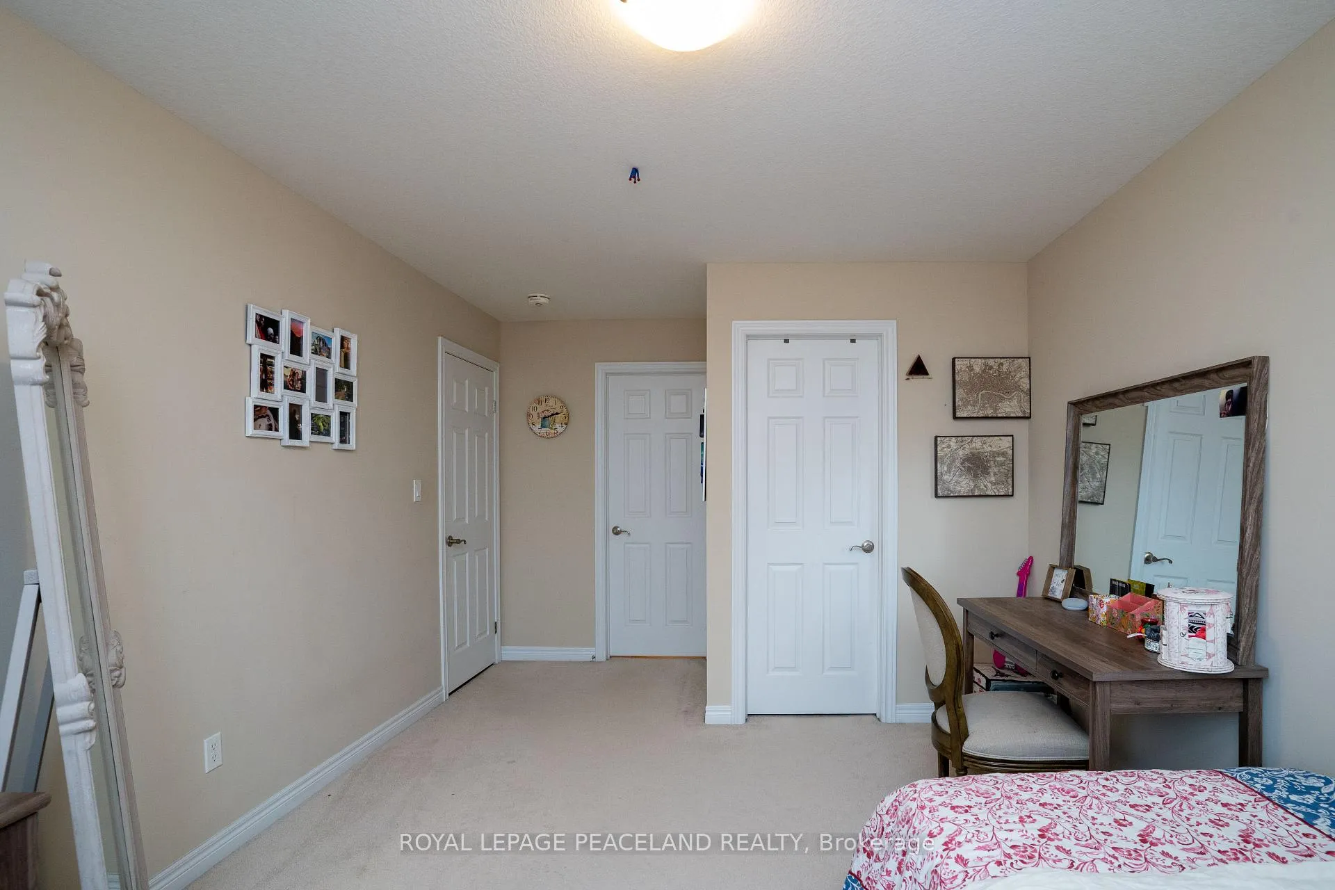 Photo 35 of 792 Snowberry Court, Waterloo, Columbia Forest/Clair Hills — HOMEH