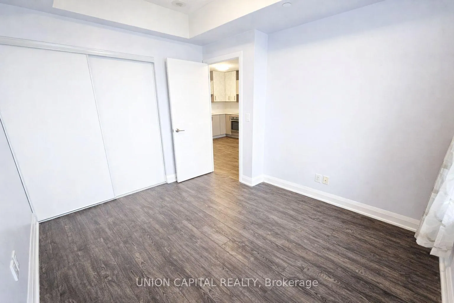 Photo 10 of Unit 709, 28 Uptown Drive, Markham, Unionville — HOMEH