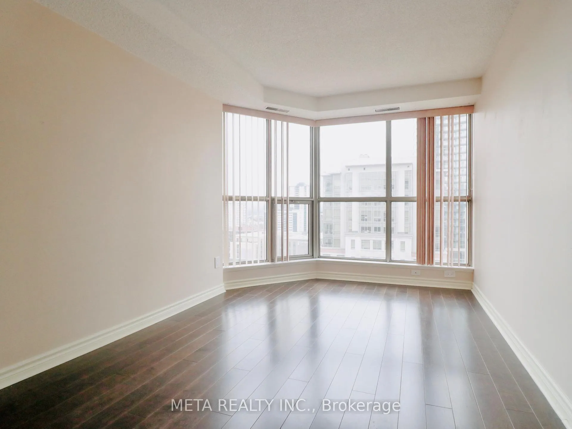 Photo 10 of Unit 12E, 67 Caroline Street S, Hamilton, Durand — HOMEH