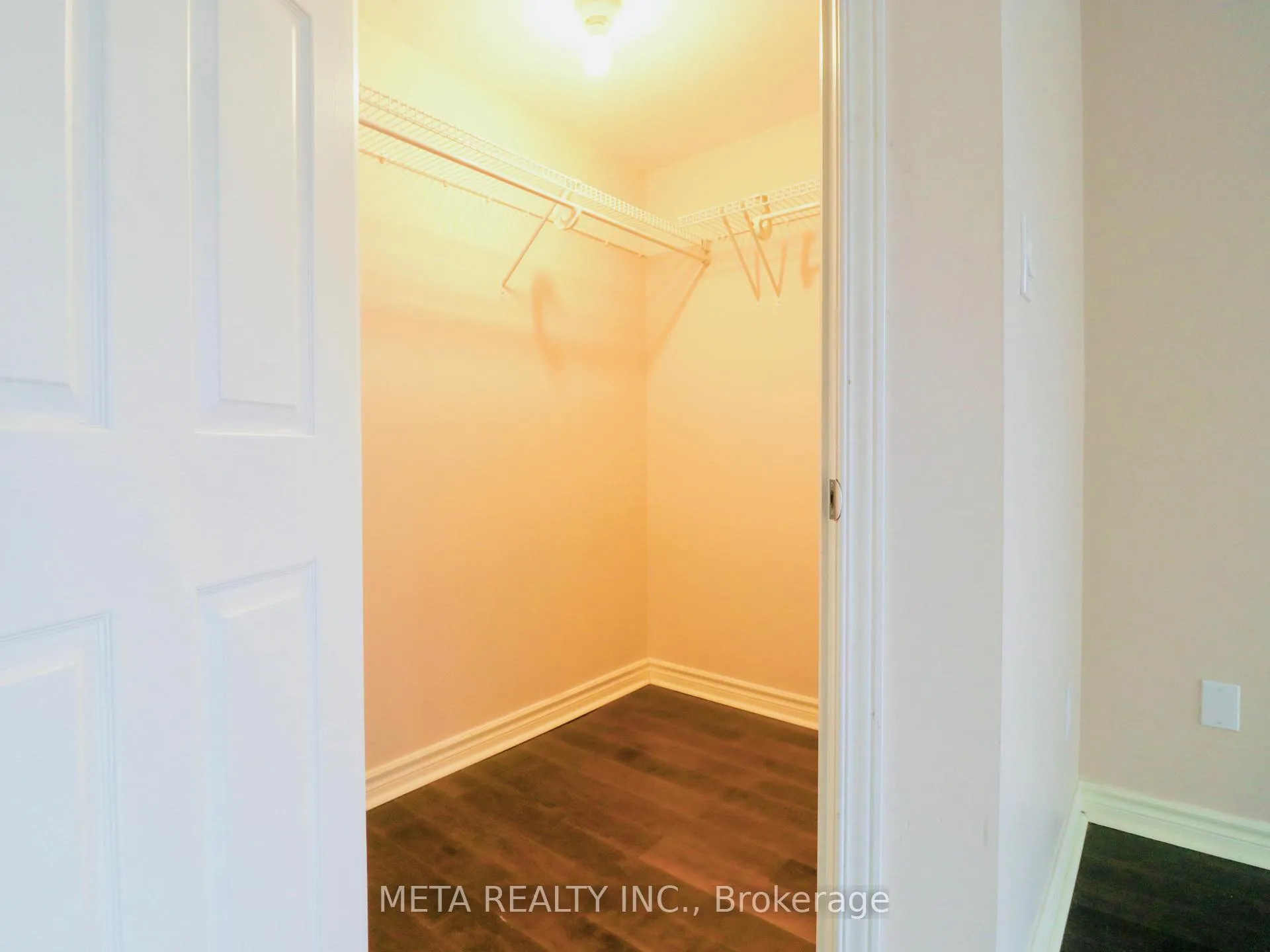 Photo 11 of Unit 12E, 67 Caroline Street S, Hamilton, Durand — HOMEH
