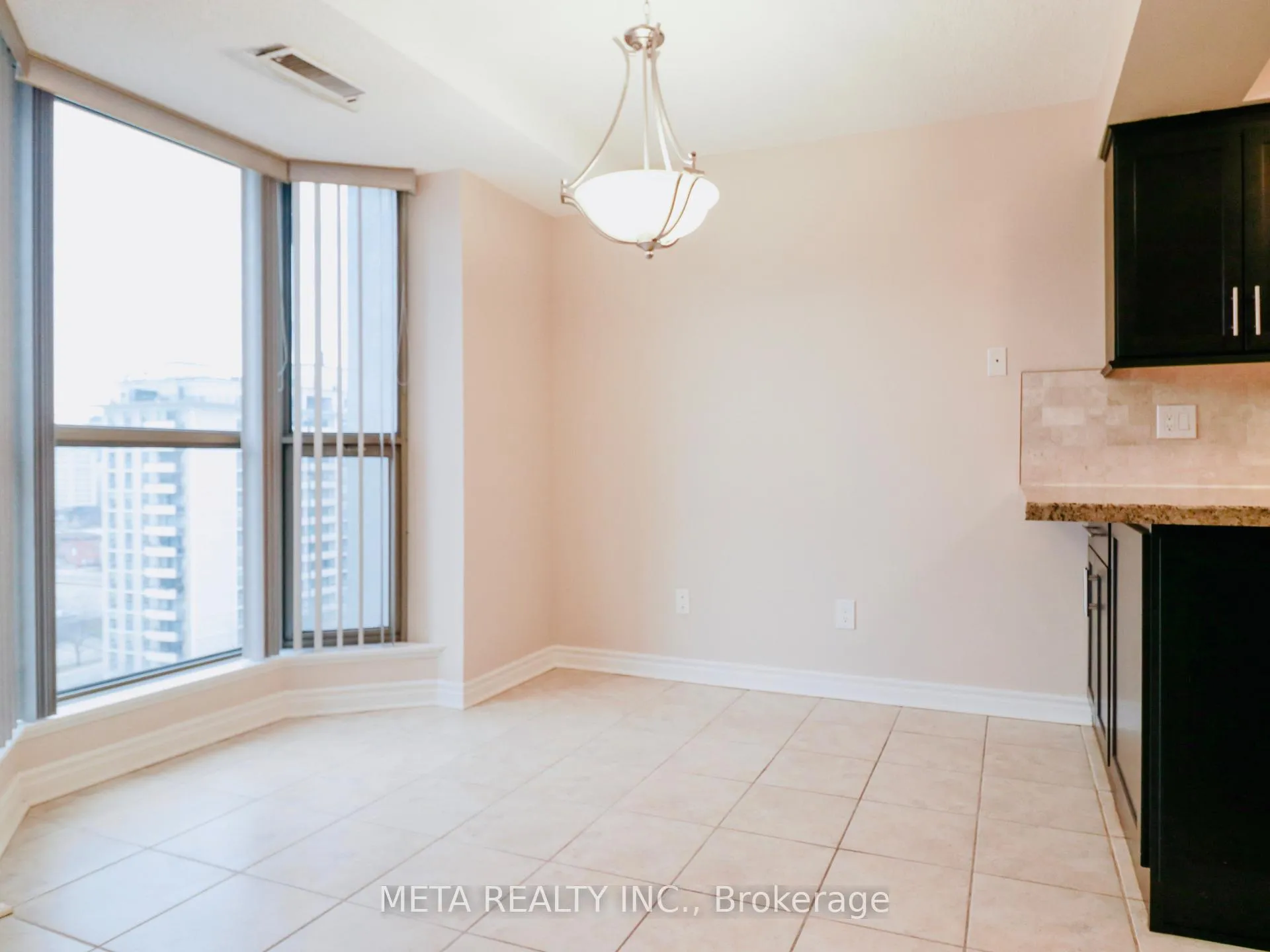 Photo 13 of Unit 12E, 67 Caroline Street S, Hamilton, Durand — HOMEH