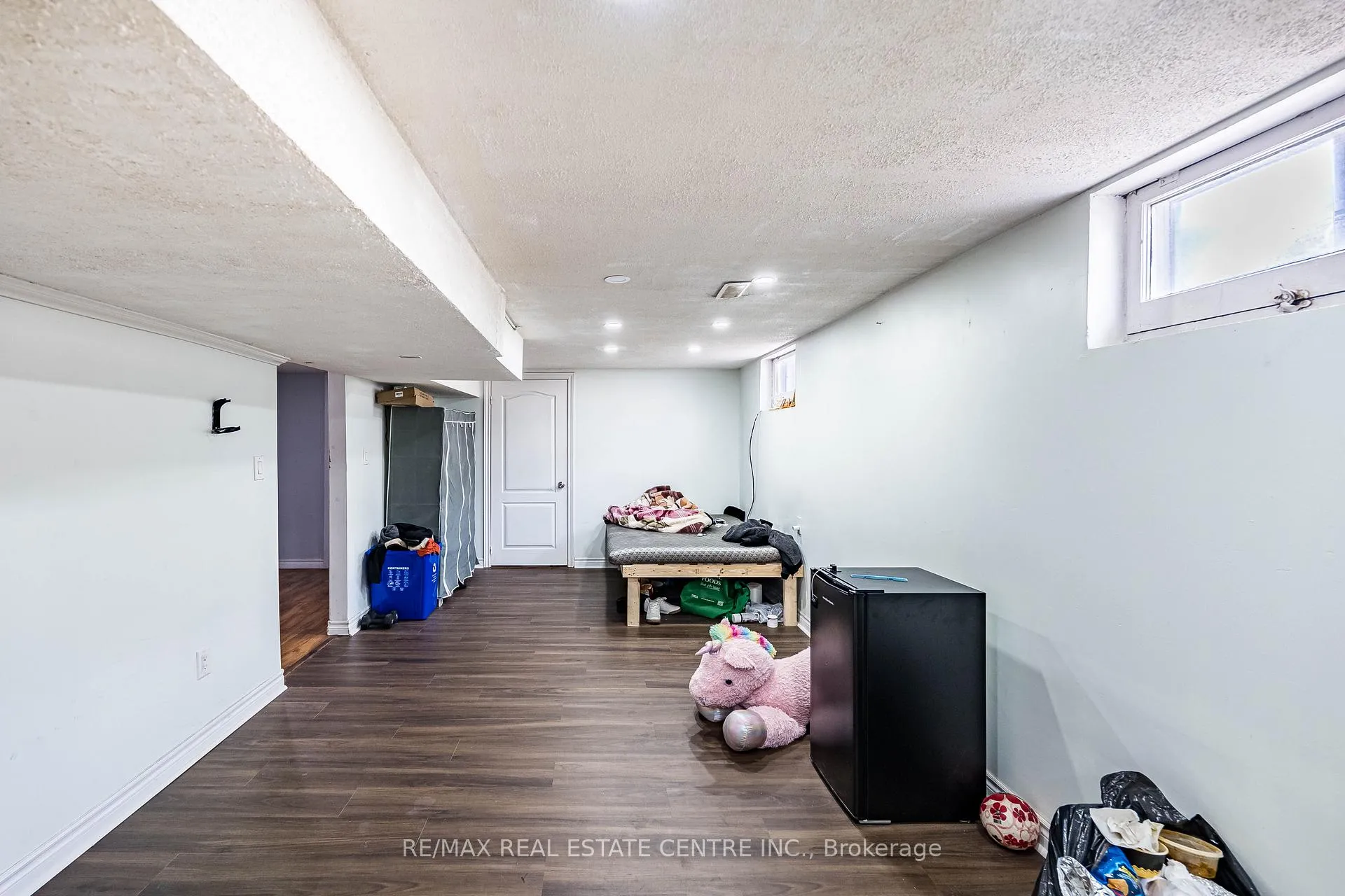Photo 16 of 18 Northwood Drive, Brampton, Northwood Park — HOMEH