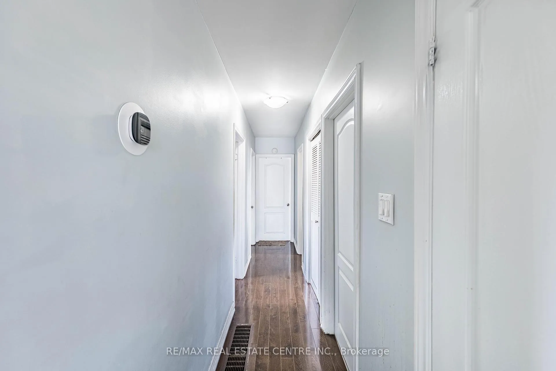 Photo 36 of 18 Northwood Drive, Brampton, Northwood Park — HOMEH