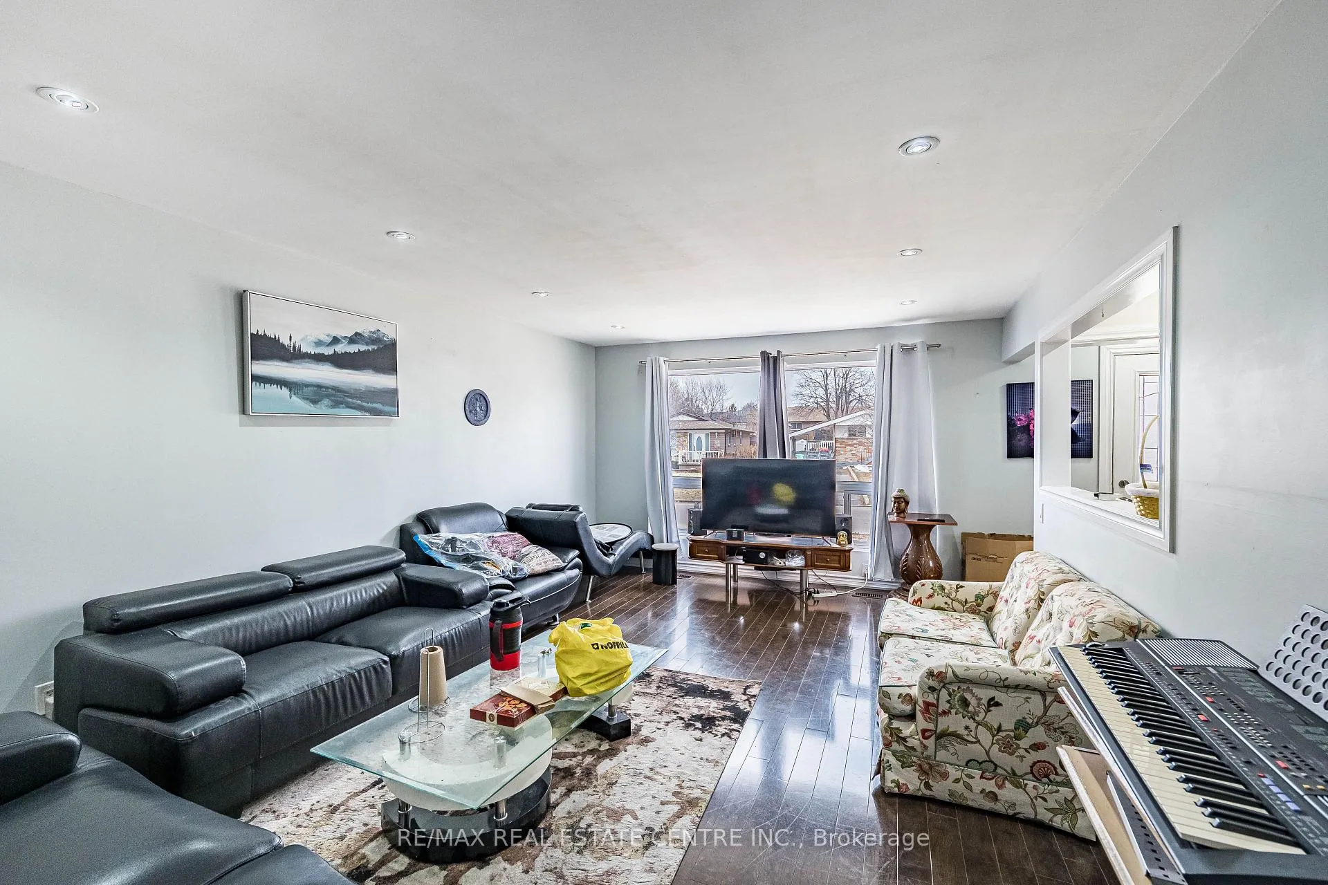 Photo 45 of 18 Northwood Drive, Brampton, Northwood Park — HOMEH