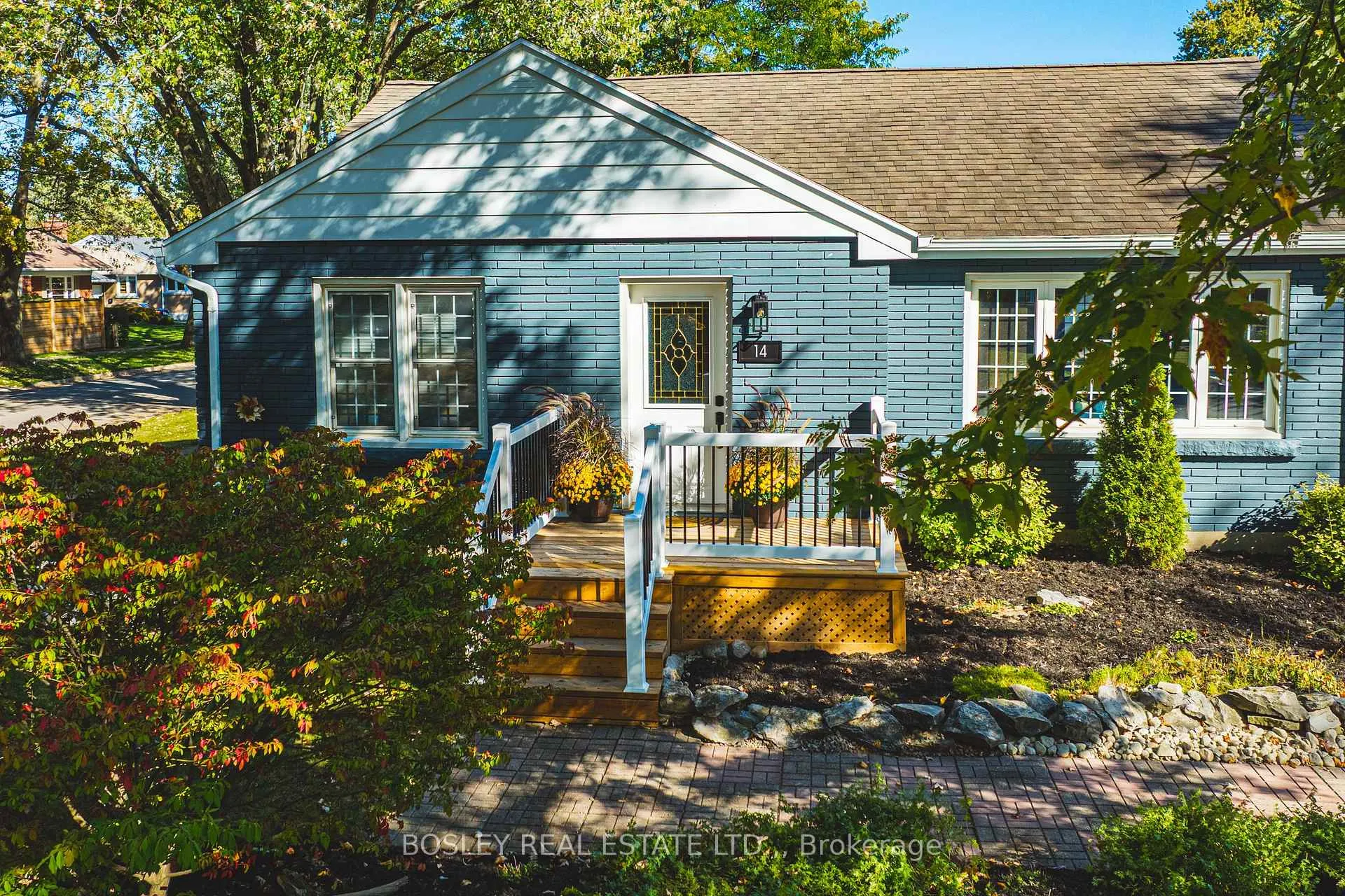 Photo 3 of 14 Rosemount Drive, Welland, Prince Charles — HOMEH