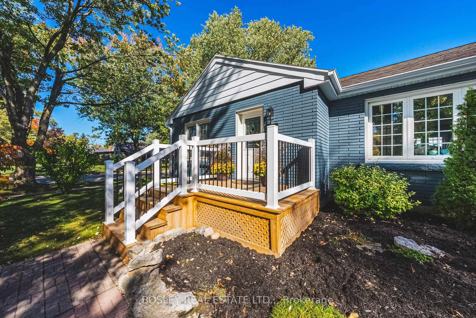 Photo 4 of 14 Rosemount Drive, Welland, Prince Charles — HOMEH