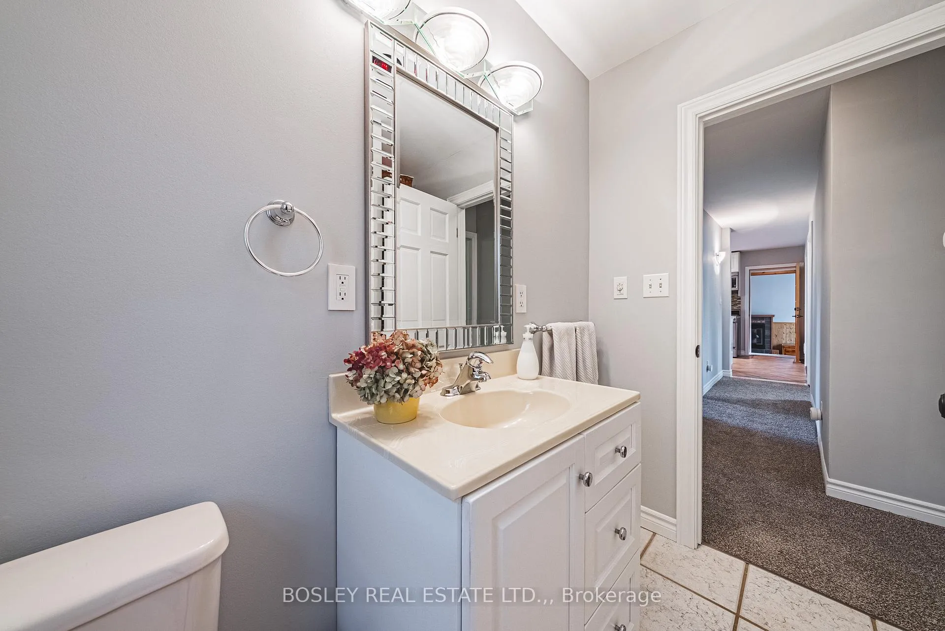 Photo 17 of 14 Rosemount Drive, Welland, Prince Charles — HOMEH