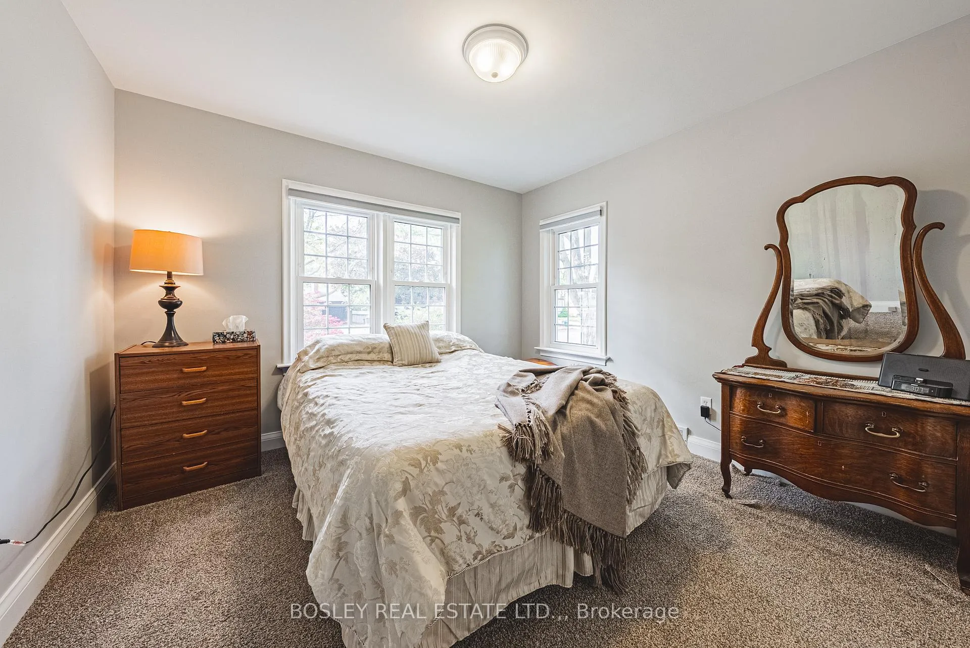 Photo 18 of 14 Rosemount Drive, Welland, Prince Charles — HOMEH