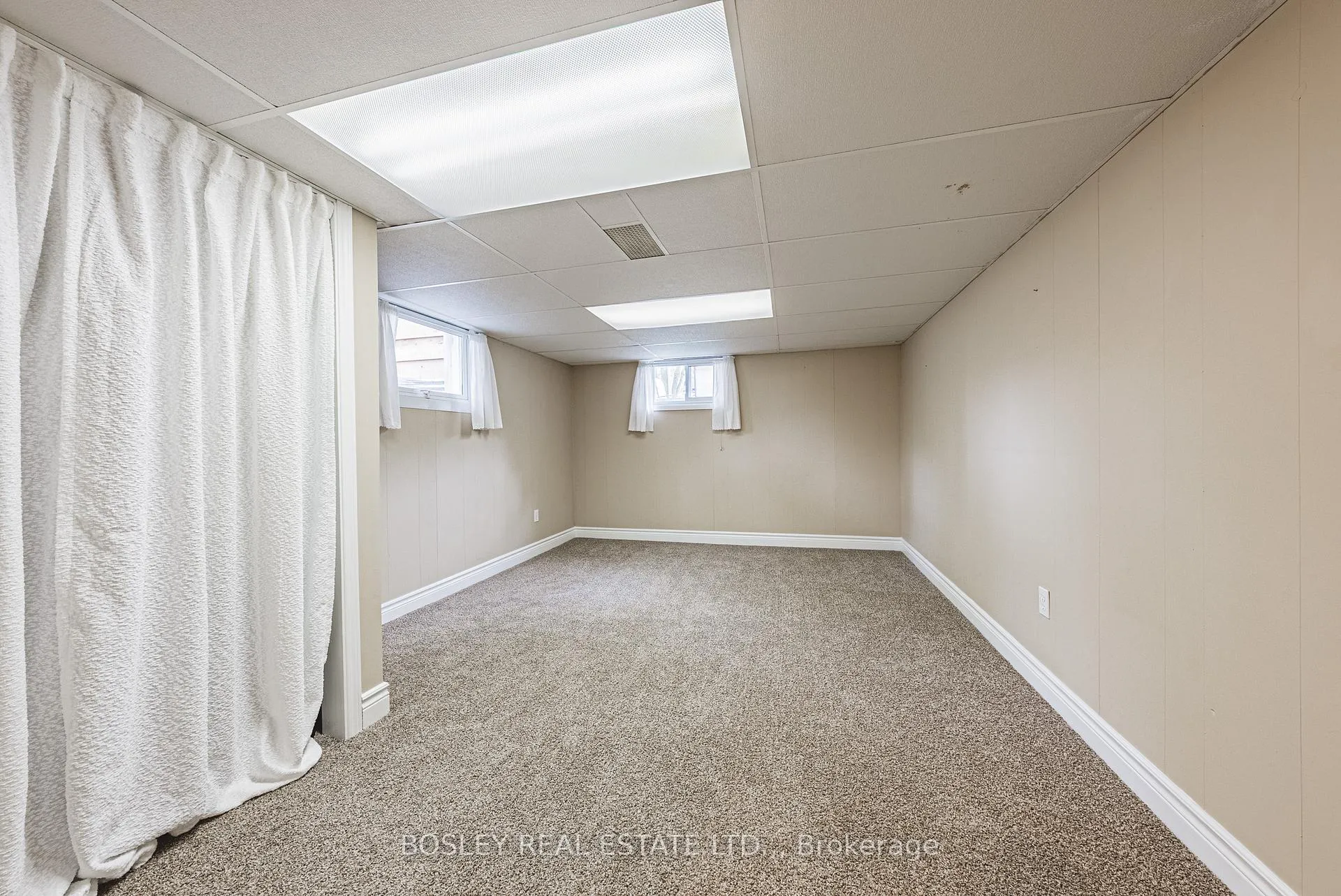 Photo 30 of 14 Rosemount Drive, Welland, Prince Charles — HOMEH