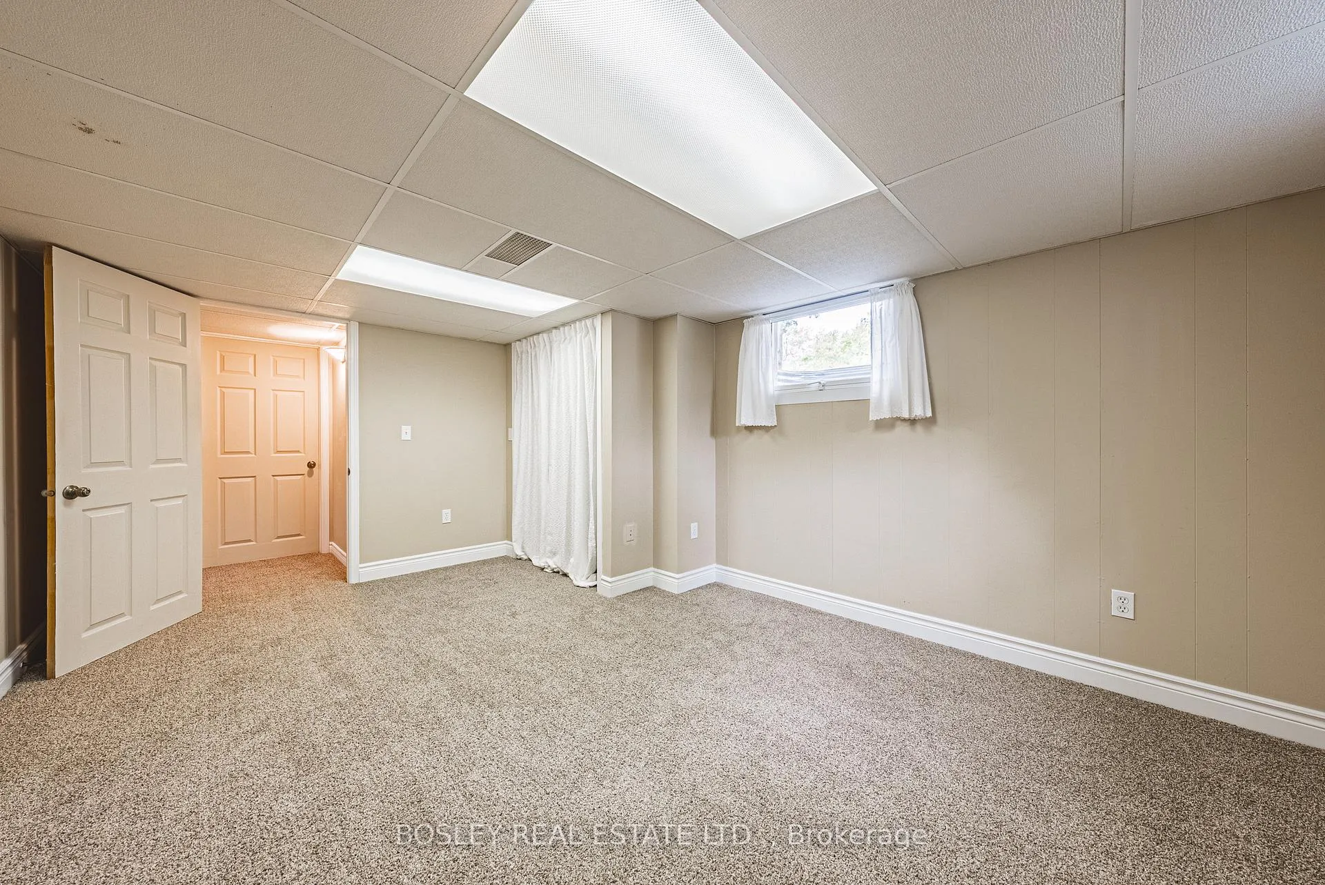 Photo 31 of 14 Rosemount Drive, Welland, Prince Charles — HOMEH