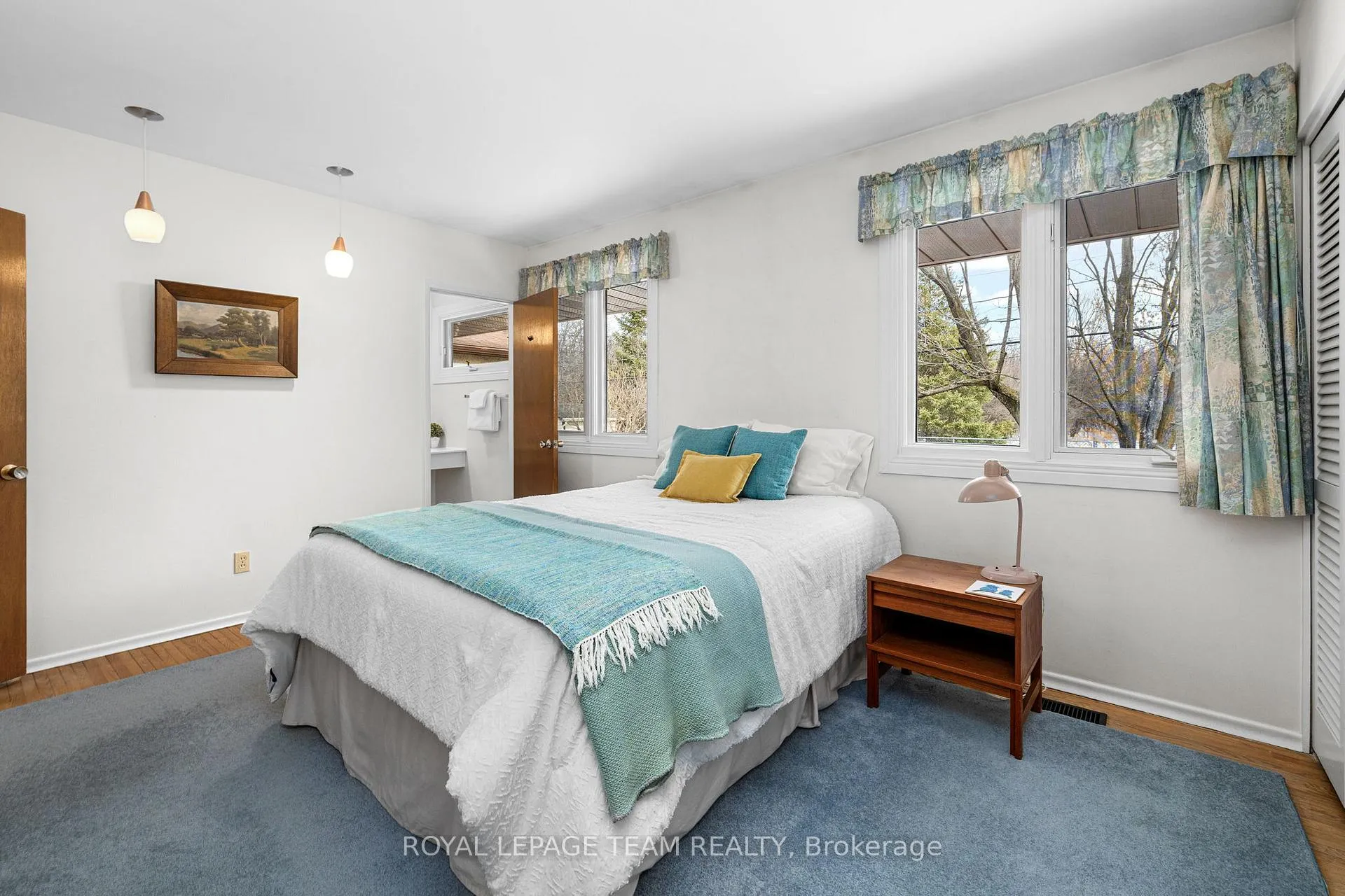 Photo 23 of 35 Cherrywood Drive, Ottawa, Arbeatha Park — HOMEH