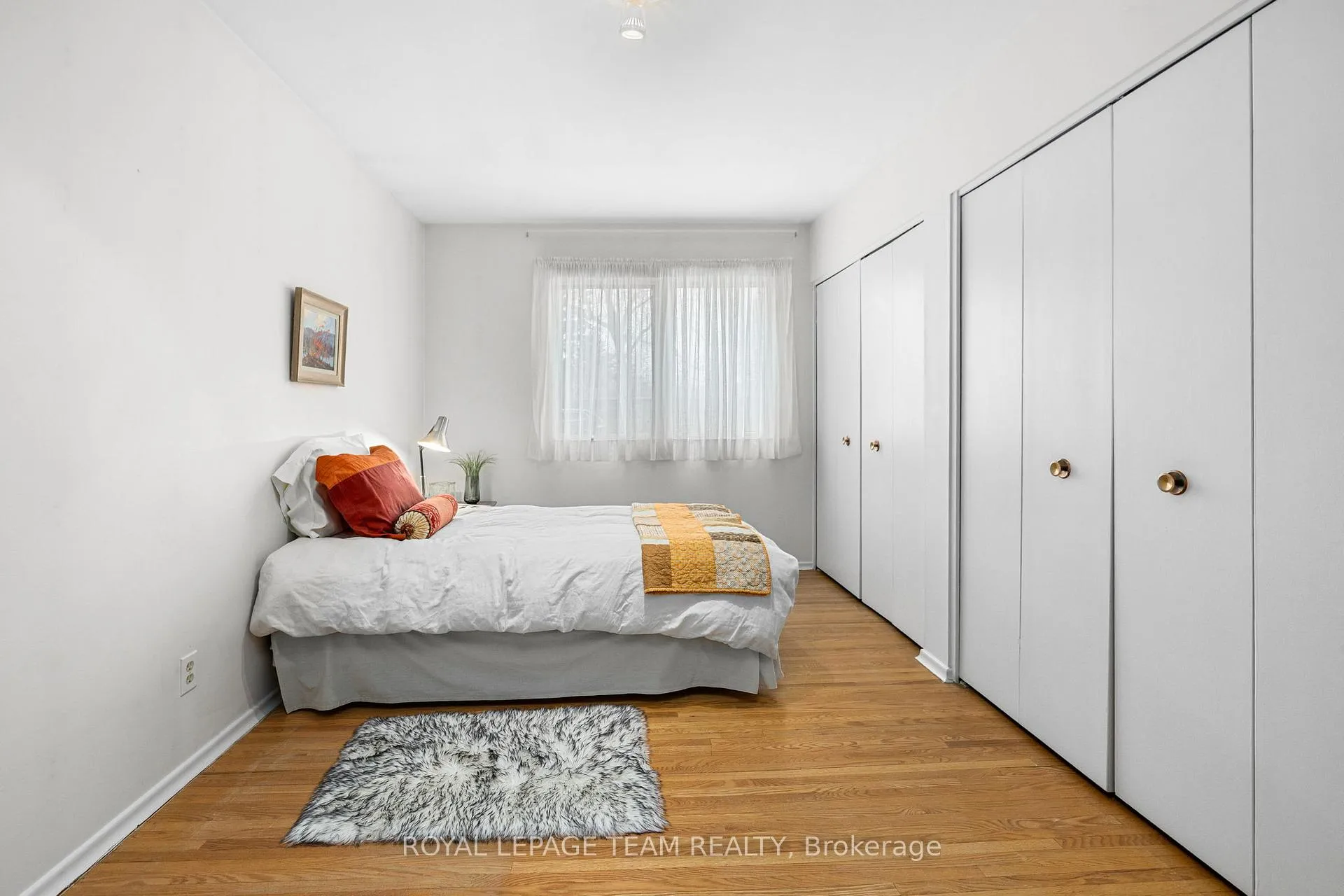 Photo 28 of 35 Cherrywood Drive, Ottawa, Arbeatha Park — HOMEH