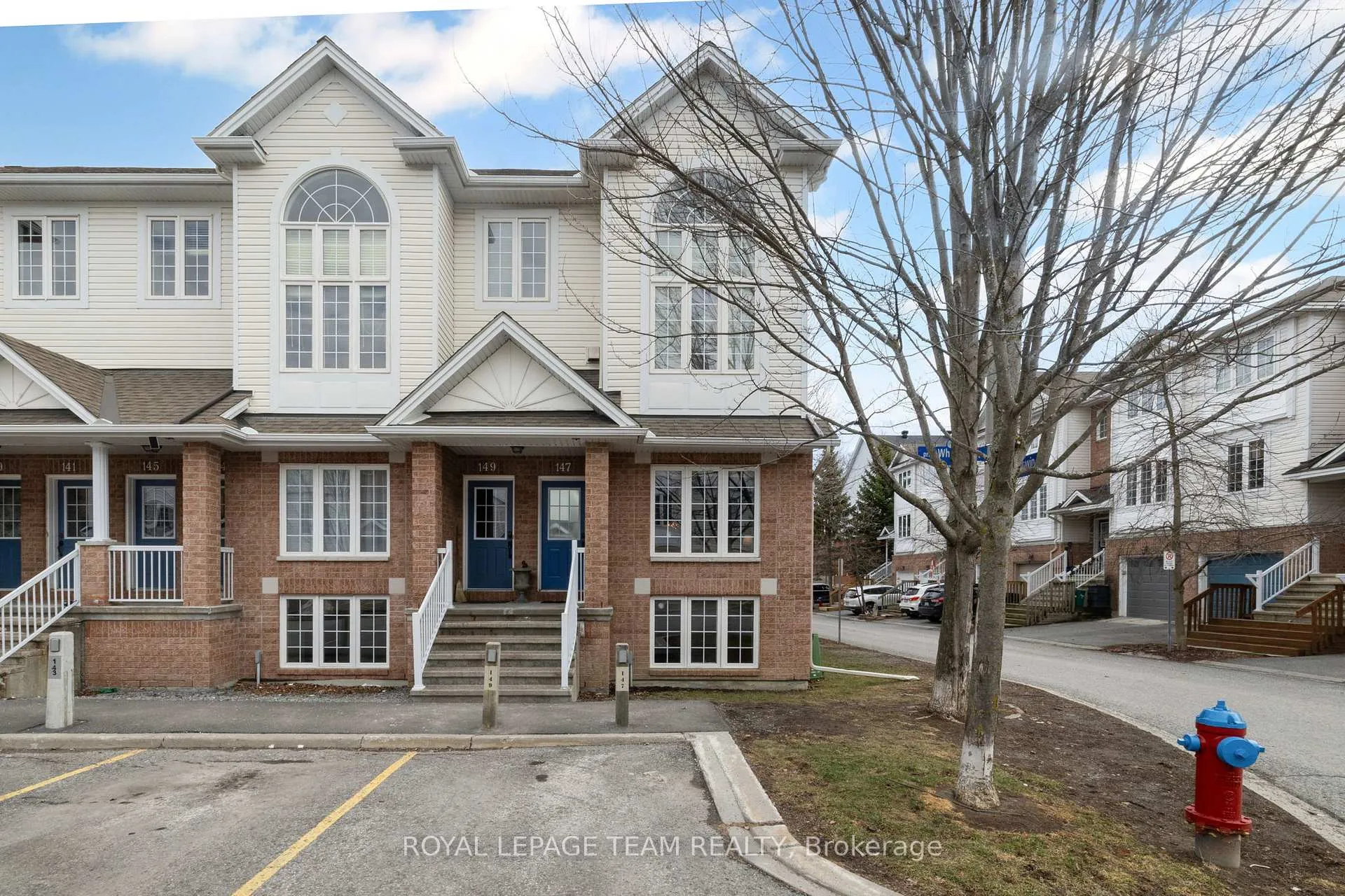 Photo 1 of 147 Wharhol Private, Ottawa, Westcliffe Estates — HOMEH