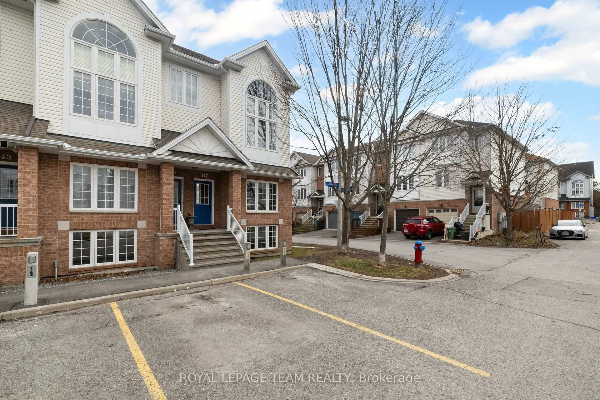 Photo 2 of 147 Wharhol Private, Ottawa, Westcliffe Estates — HOMEH