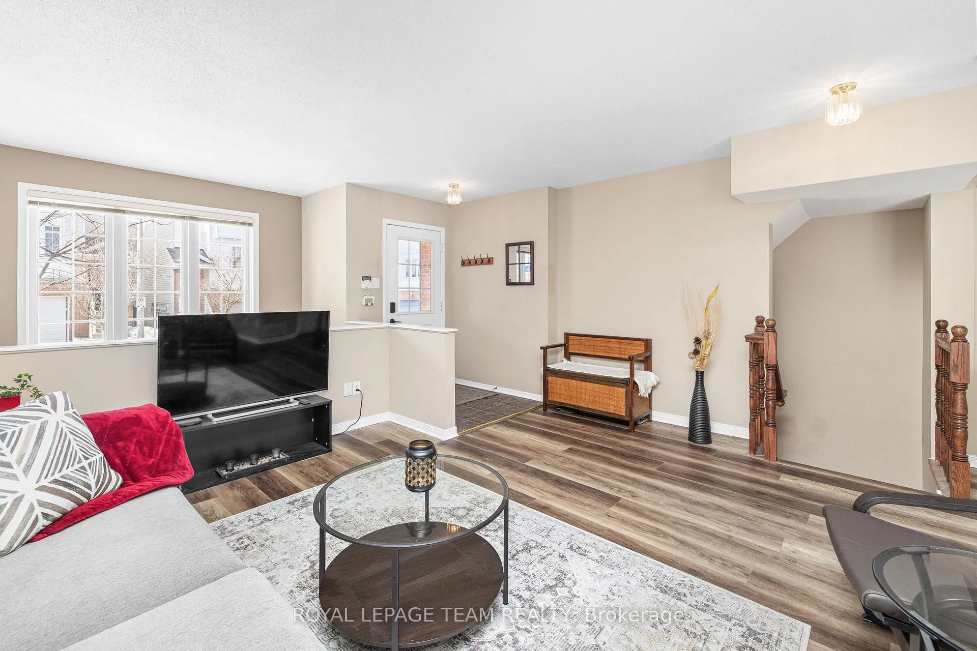Photo 11 of 147 Wharhol Private, Ottawa, Westcliffe Estates — HOMEH