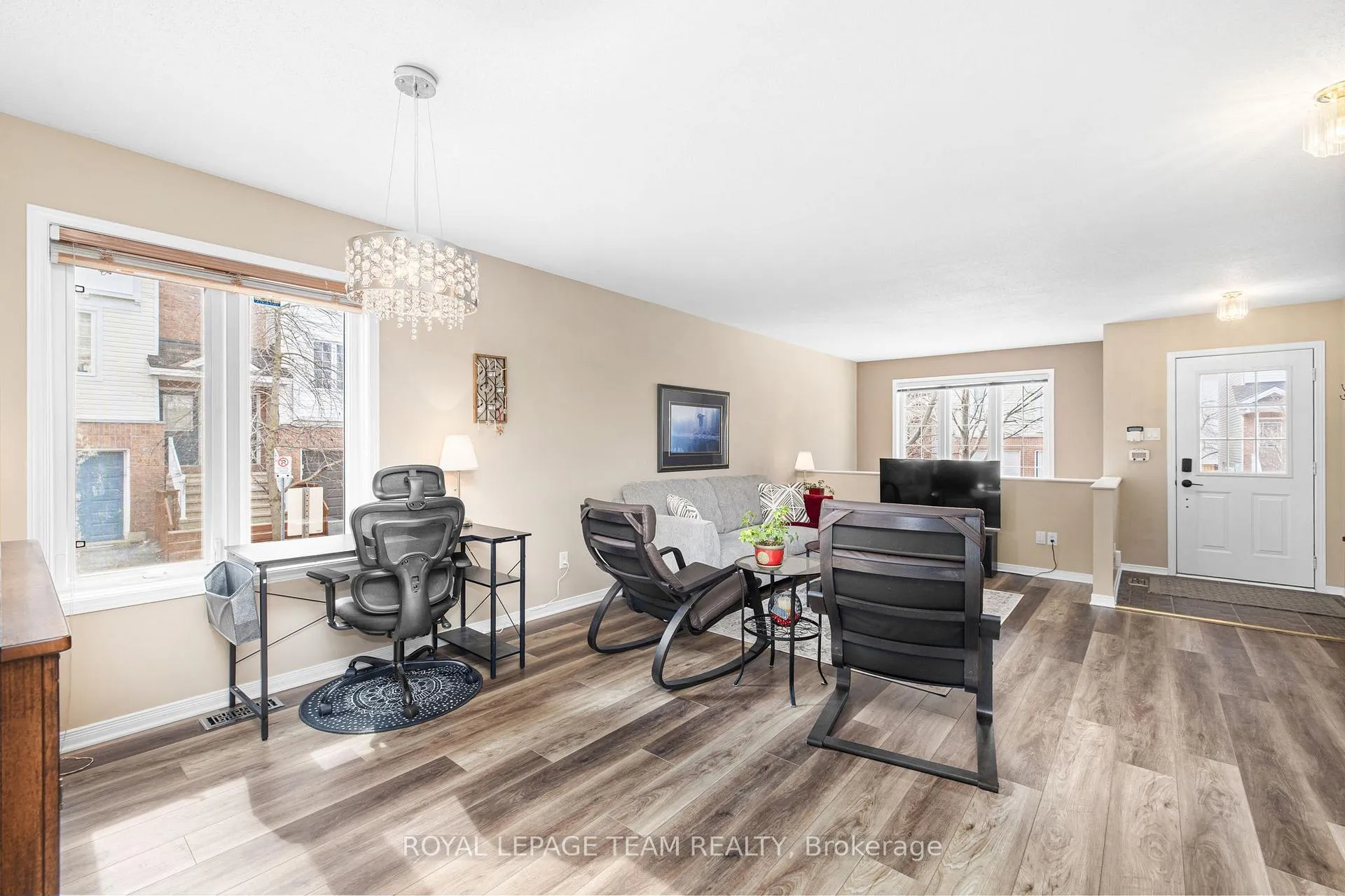 Photo 14 of 147 Wharhol Private, Ottawa, Westcliffe Estates — HOMEH