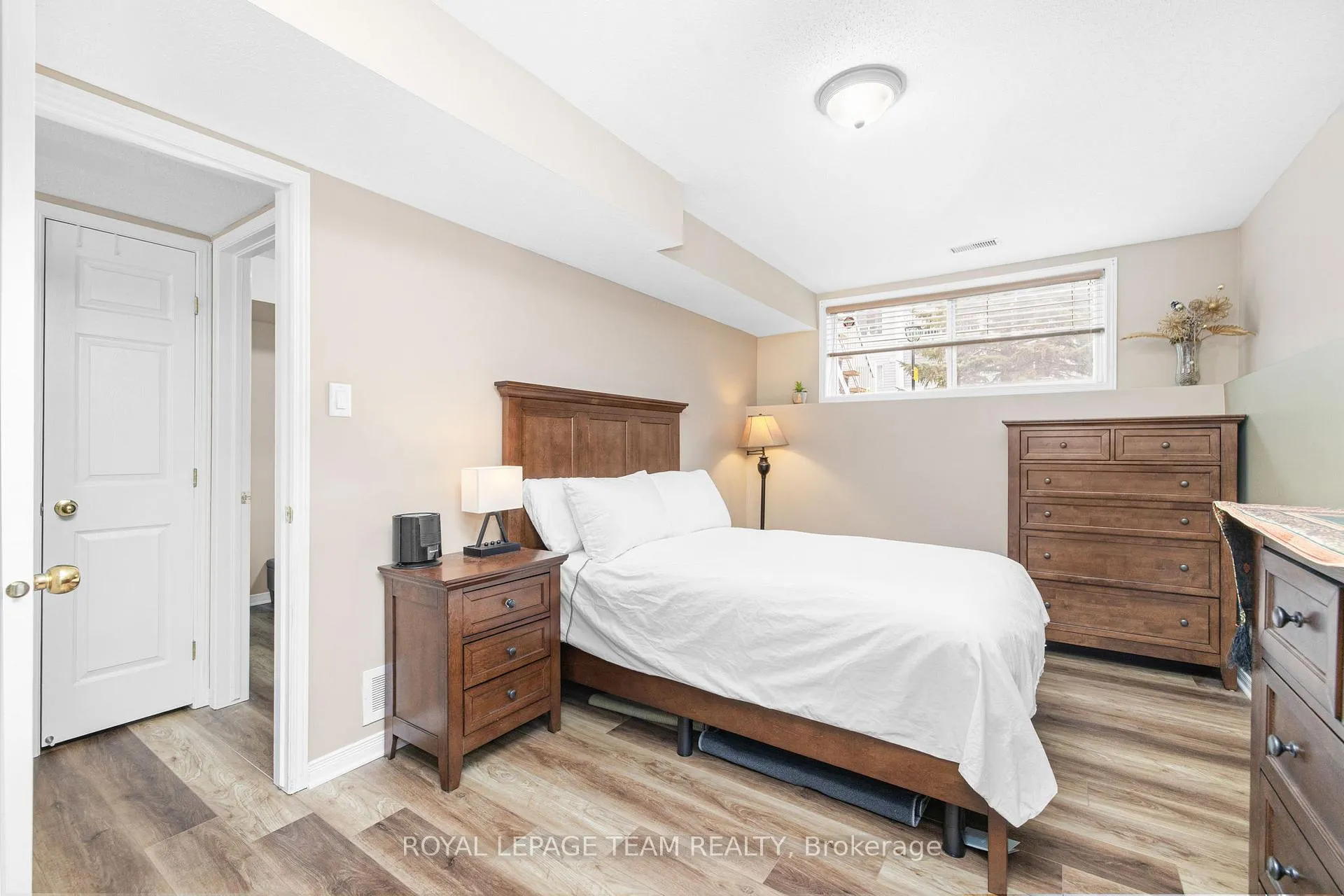 Photo 38 of 147 Wharhol Private, Ottawa, Westcliffe Estates — HOMEH