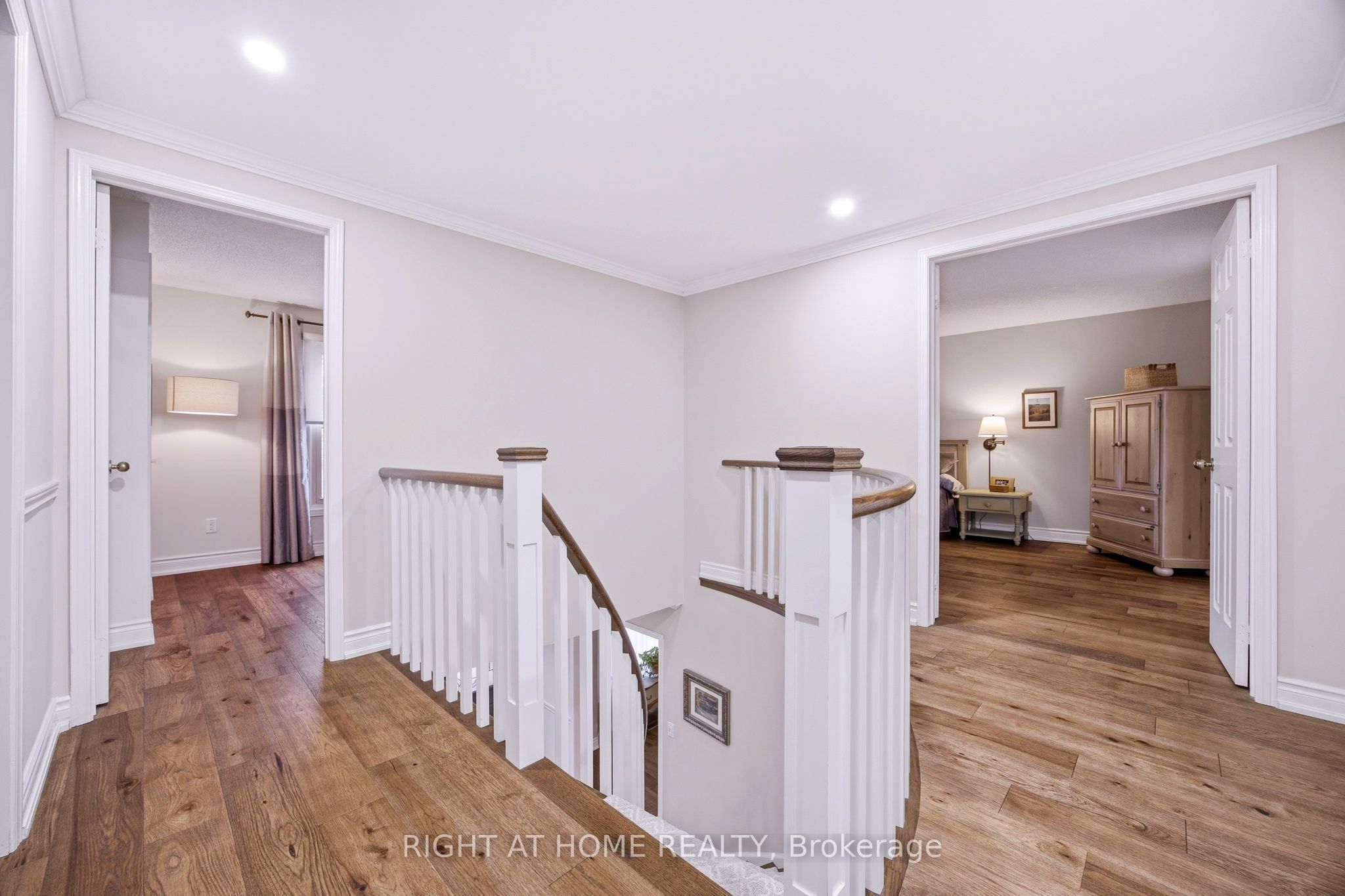 Photo 24 of 12 Esker Drive, Brampton, Heart Lake East — HOMEH