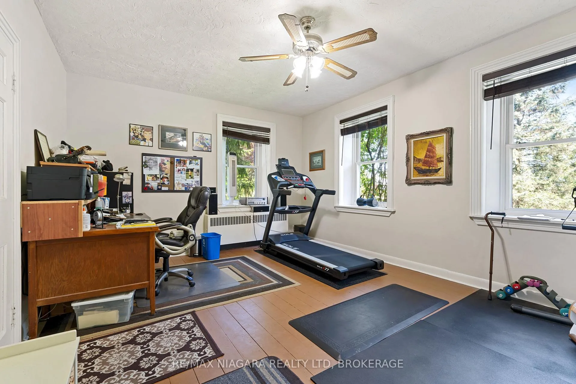 Photo 29 of 2461 Effingham Street, Pelham, North Pelham — HOMEH