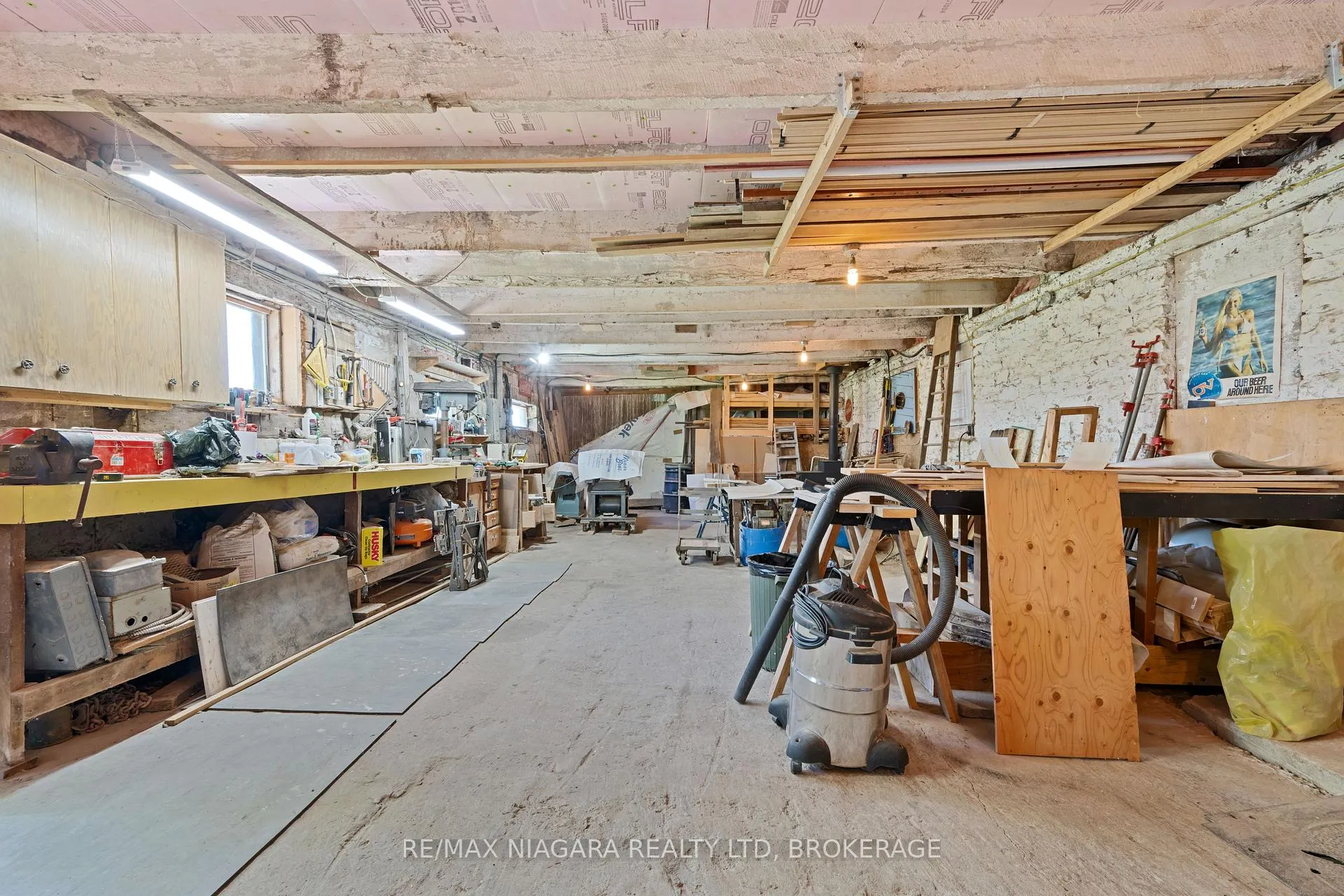 Photo 39 of 2461 Effingham Street, Pelham, North Pelham — HOMEH