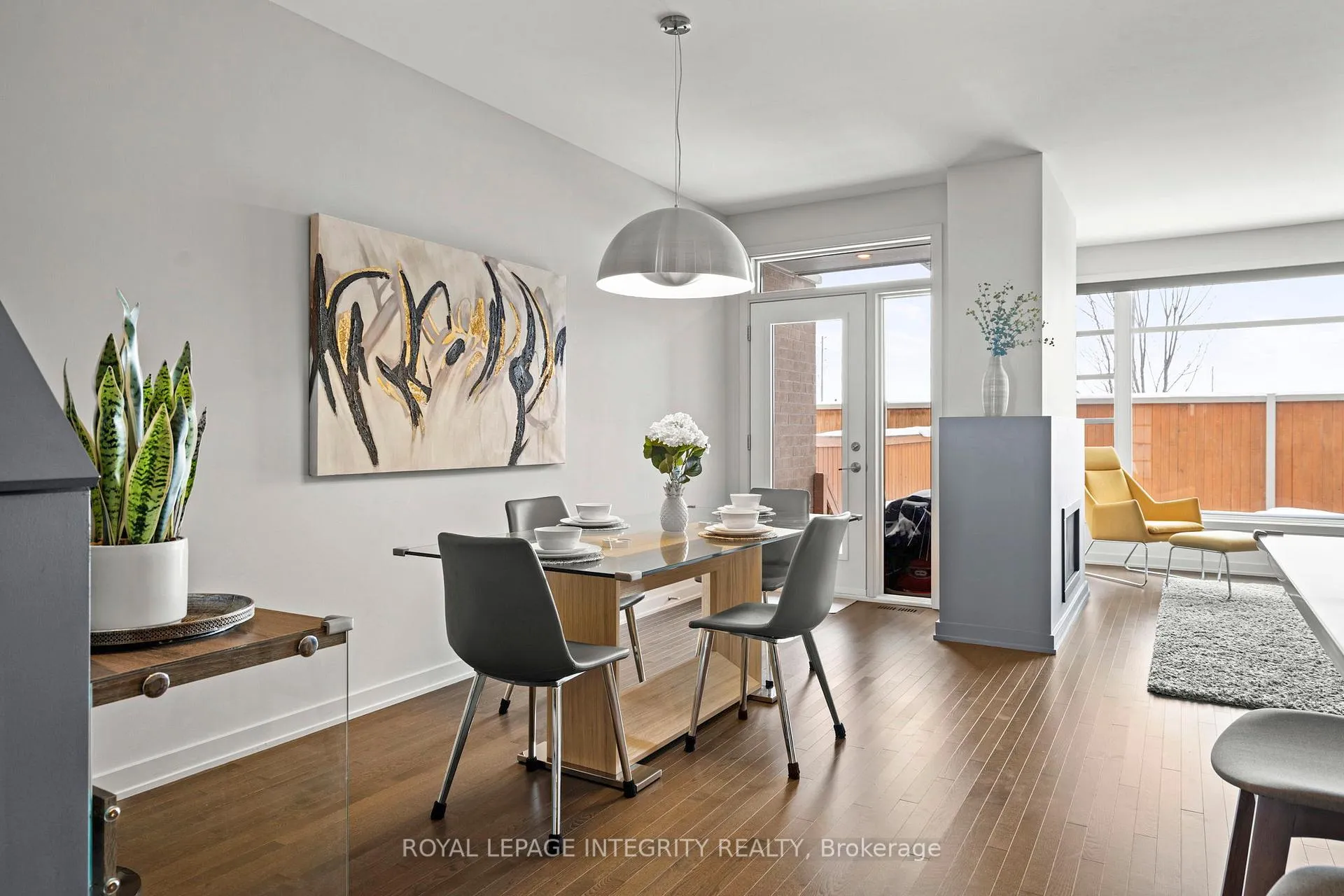 Photo 13 of 110 Larimar Circle, Ottawa, Riverside South/Gloucester Glen — HOMEH
