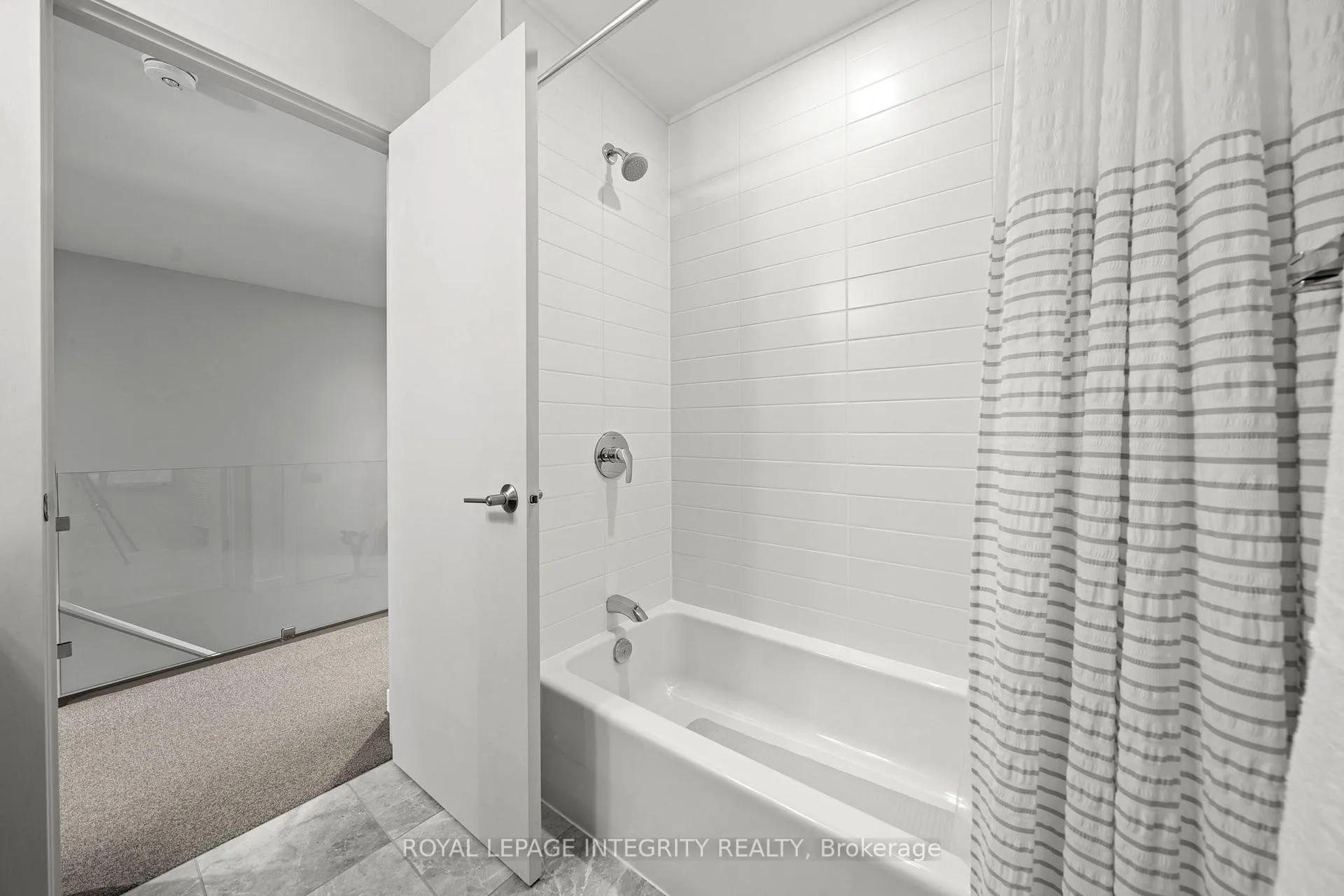Photo 25 of 110 Larimar Circle, Ottawa, Riverside South/Gloucester Glen — HOMEH