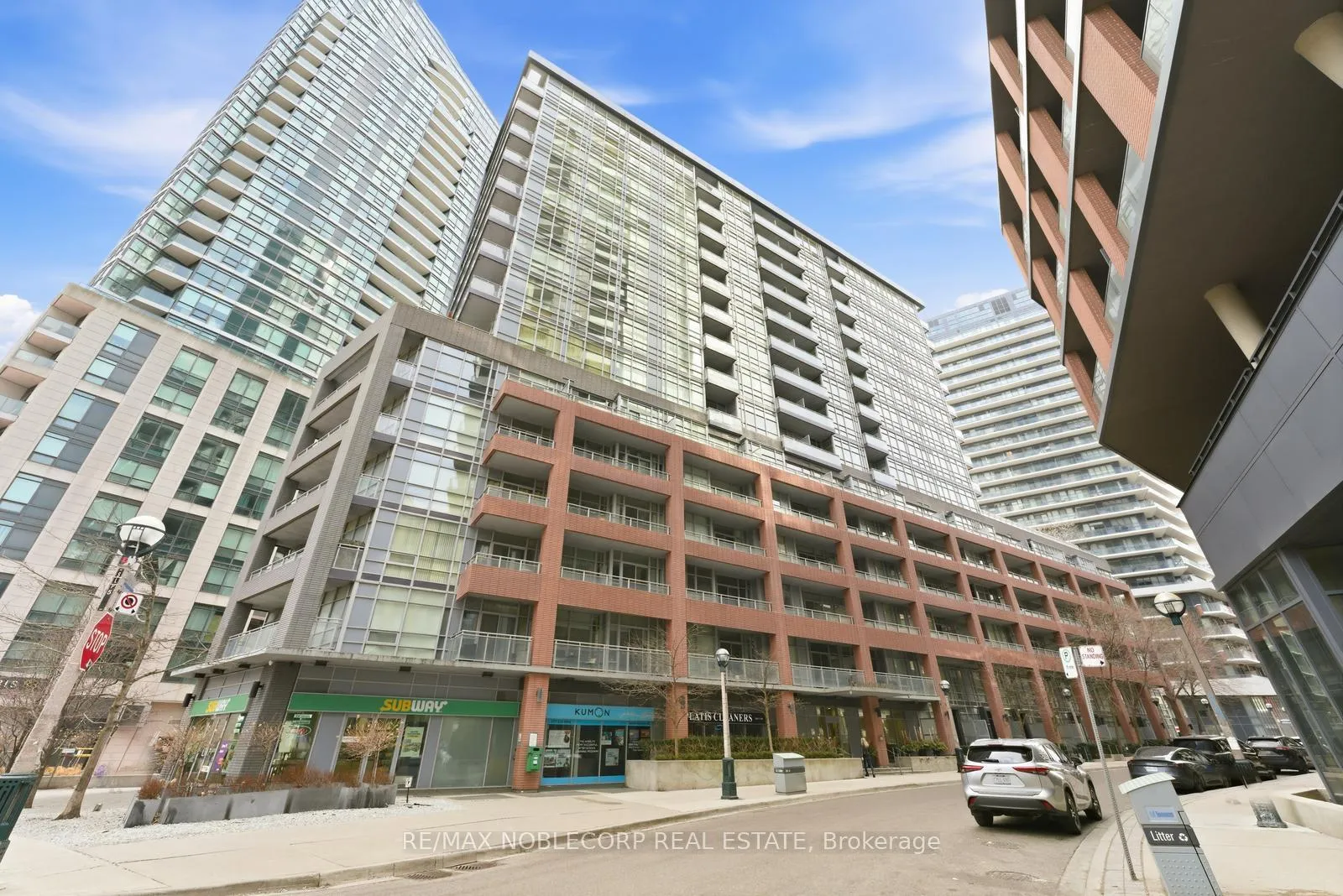 Photo 1 of Unit 1106, 15 Bruyeres Mews, Toronto, Niagara — HOMEH