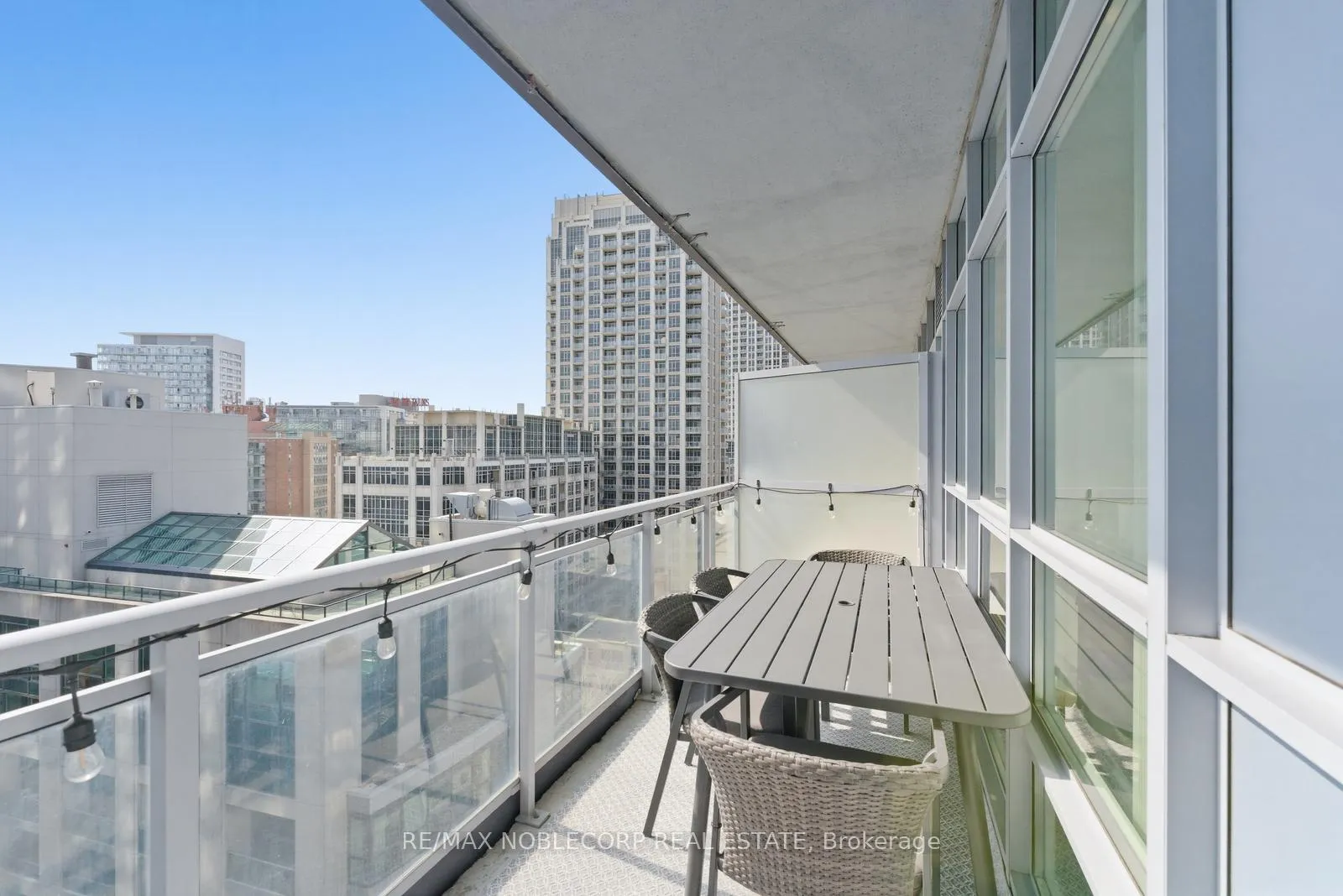 Photo 30 of Unit 1106, 15 Bruyeres Mews, Toronto, Niagara — HOMEH