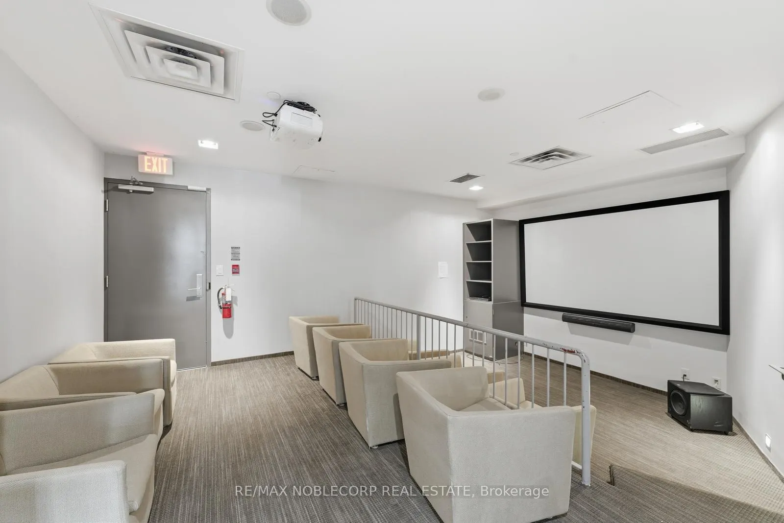 Photo 38 of Unit 1106, 15 Bruyeres Mews, Toronto, Niagara — HOMEH