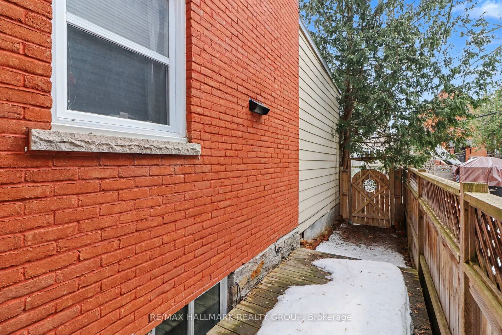 Photo 28 of 34 Lewis Street, Ottawa, Ottawa Centre/Golden Triangle — HOMEH
