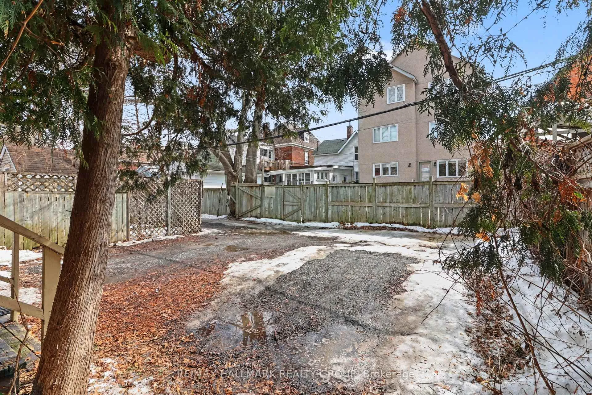 Photo 29 of 34 Lewis Street, Ottawa, Ottawa Centre/Golden Triangle — HOMEH
