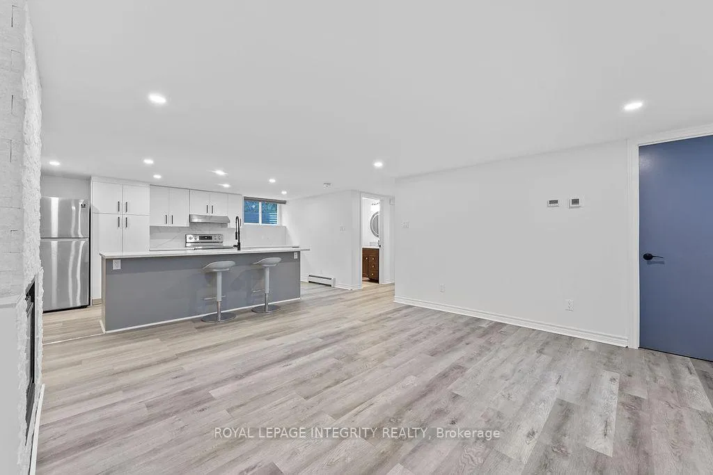 Photo 17 of Unit B, 1105 Falaise Road, Ottawa, Borden Farm/Stewart Farm/Carleton Heights/Parkwood Hills — HOMEH