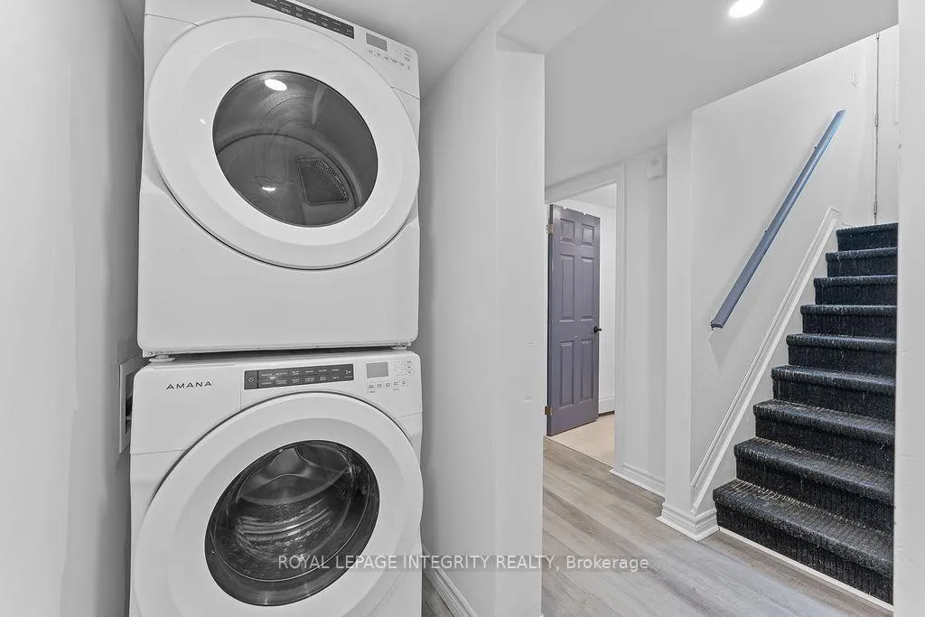 Photo 19 of Unit B, 1105 Falaise Road, Ottawa, Borden Farm/Stewart Farm/Carleton Heights/Parkwood Hills — HOMEH