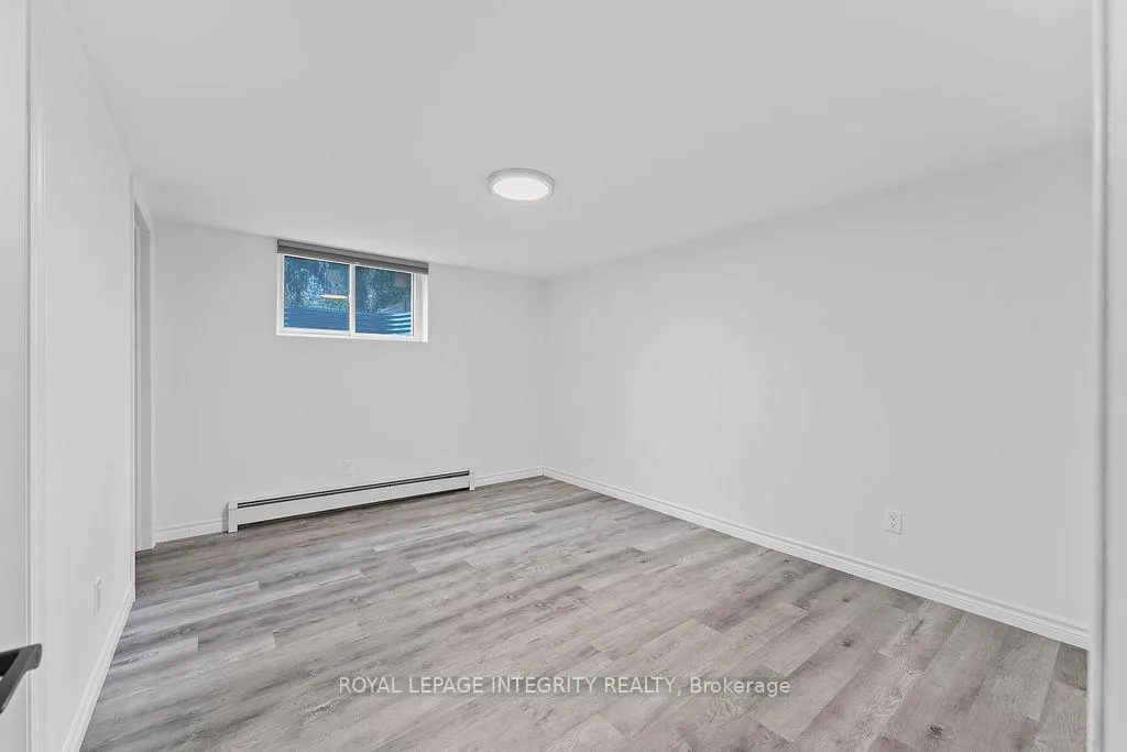 Photo 20 of Unit B, 1105 Falaise Road, Ottawa, Borden Farm/Stewart Farm/Carleton Heights/Parkwood Hills — HOMEH
