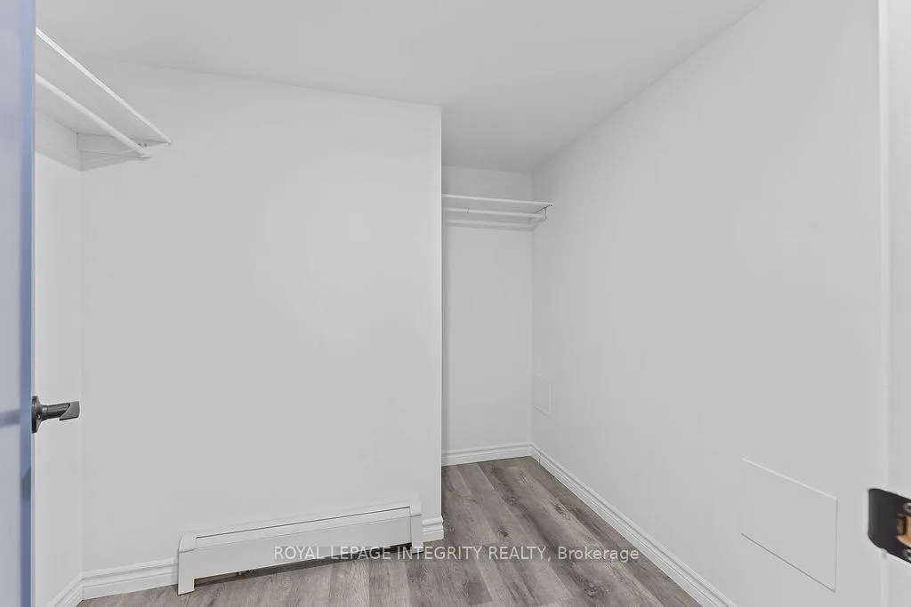 Photo 23 of Unit B, 1105 Falaise Road, Ottawa, Borden Farm/Stewart Farm/Carleton Heights/Parkwood Hills — HOMEH