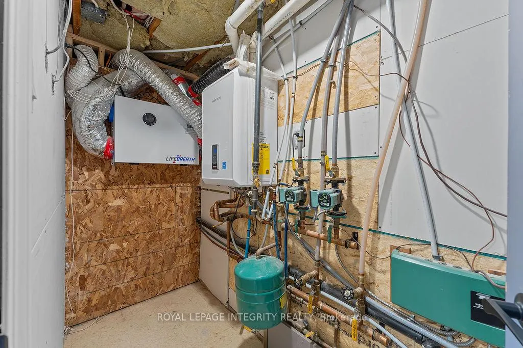Photo 29 of Unit B, 1105 Falaise Road, Ottawa, Borden Farm/Stewart Farm/Carleton Heights/Parkwood Hills — HOMEH