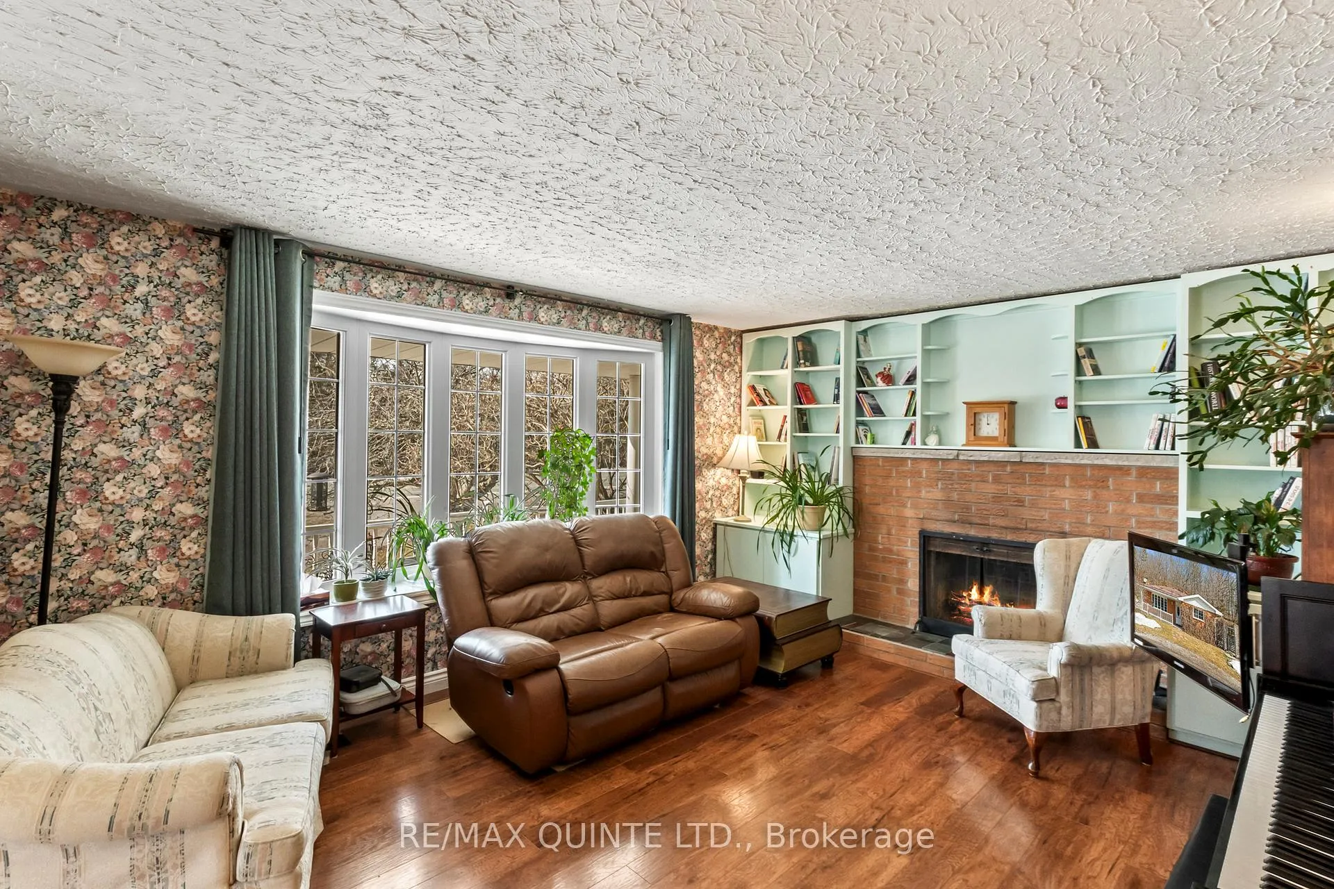 Photo 8 of 966 Glen Miller Road, Quinte West, Sidney Ward — HOMEH