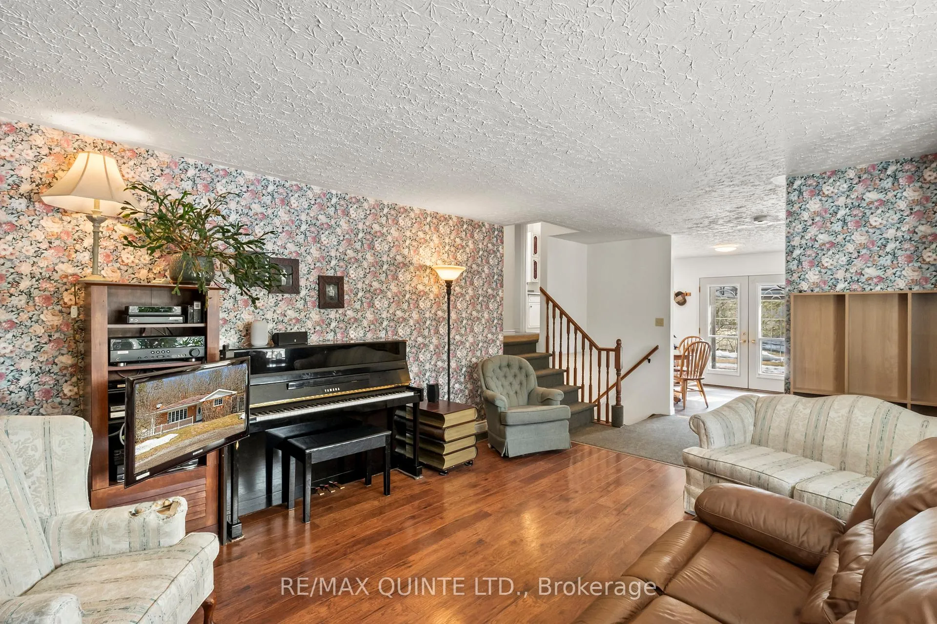 Photo 9 of 966 Glen Miller Road, Quinte West, Sidney Ward — HOMEH