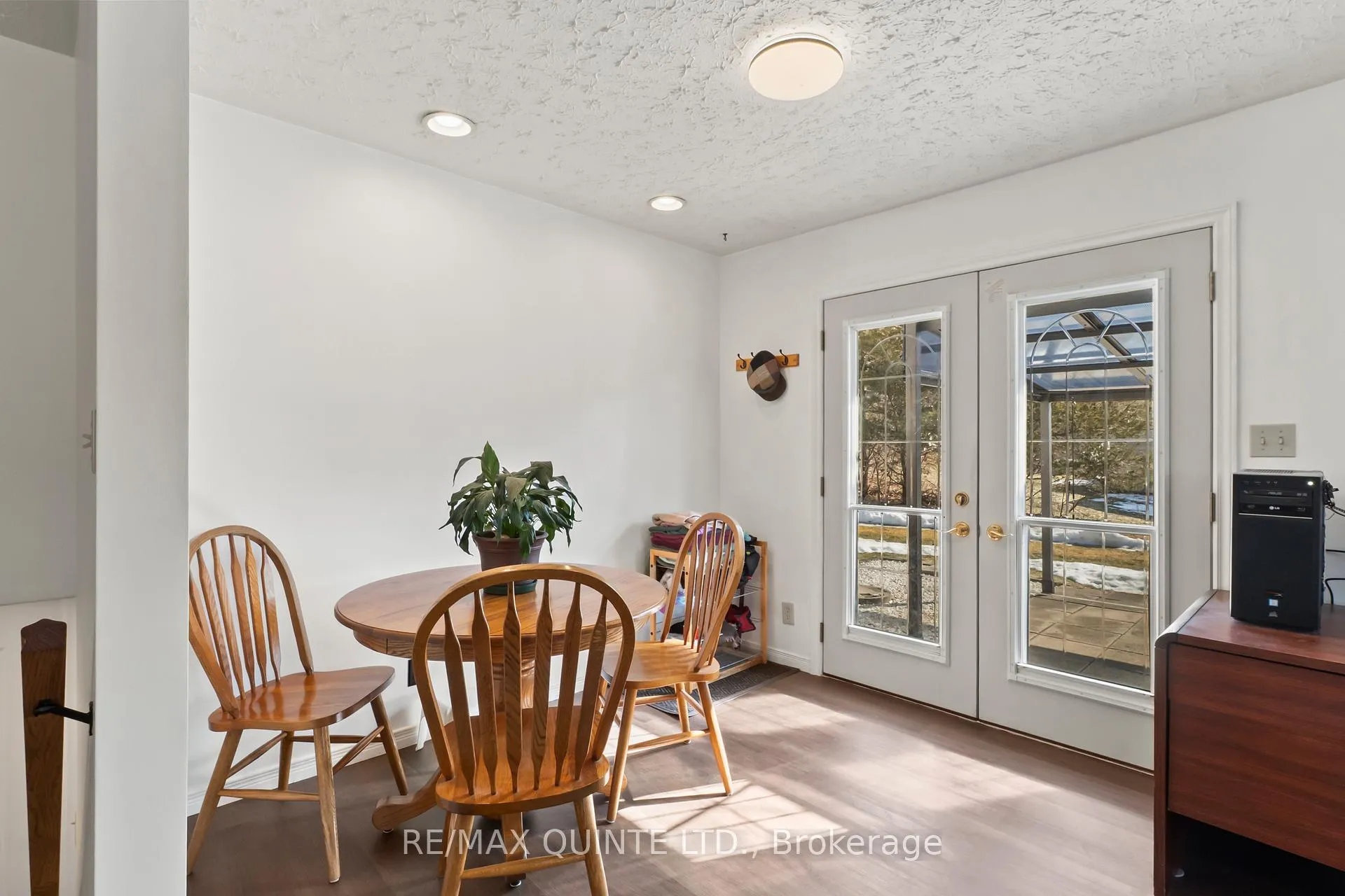 Photo 12 of 966 Glen Miller Road, Quinte West, Sidney Ward — HOMEH