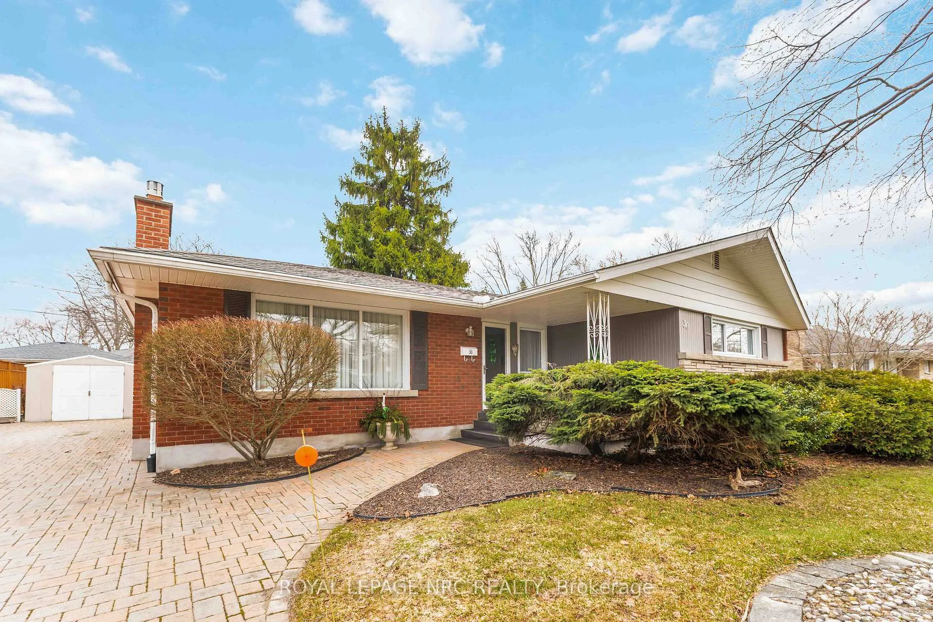 Photo 5 of 30 Armour Drive, Welland, Prince Charles — HOMEH
