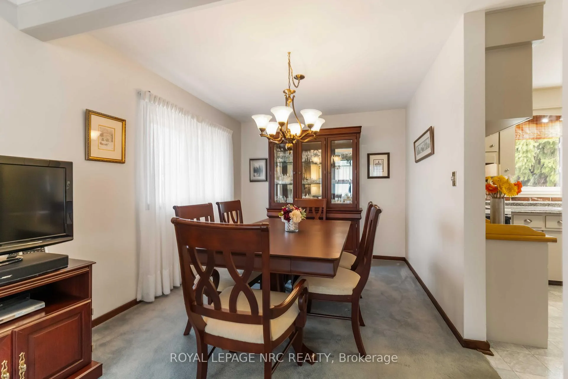 Photo 18 of 30 Armour Drive, Welland, Prince Charles — HOMEH