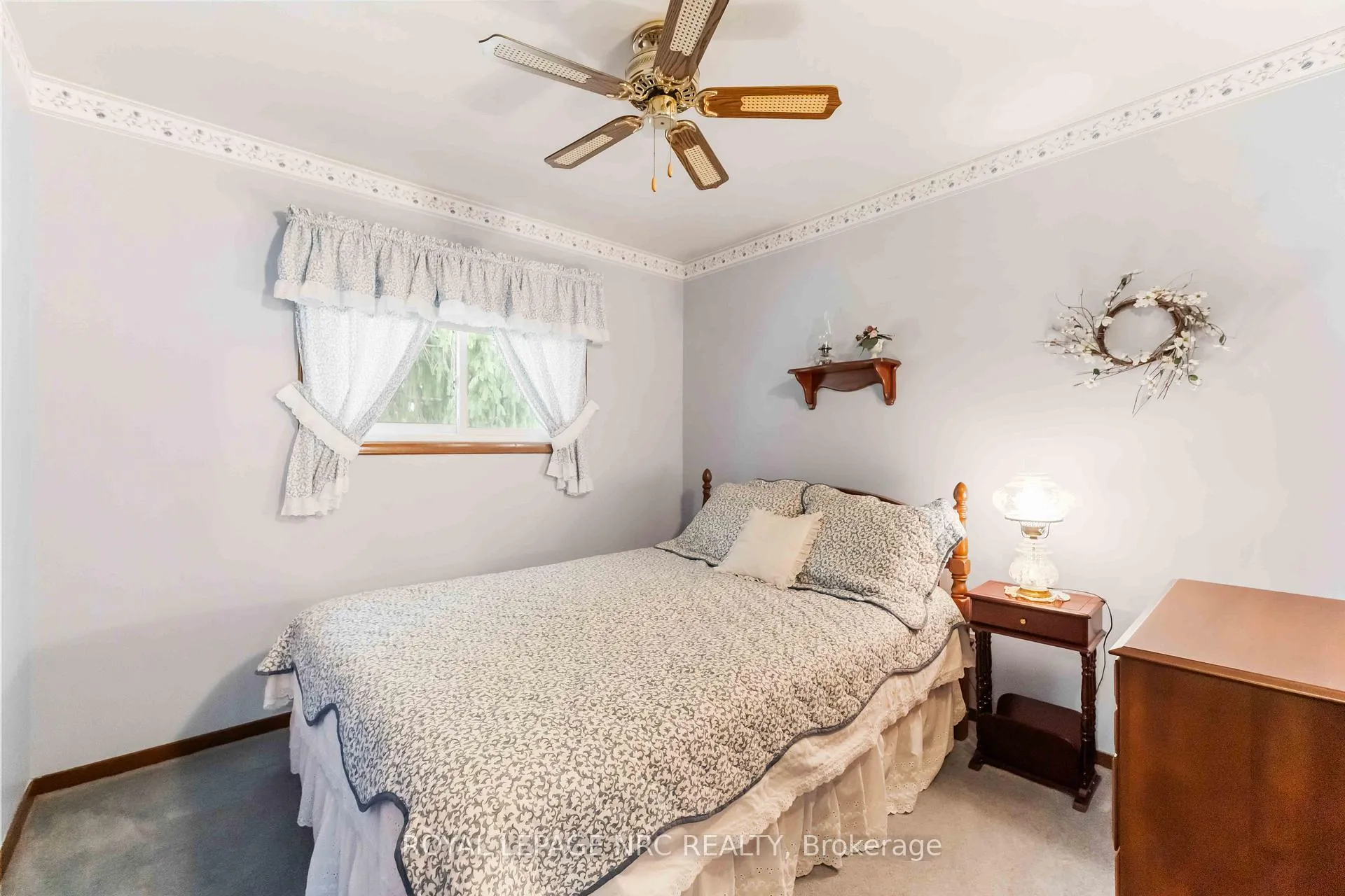Photo 30 of 30 Armour Drive, Welland, Prince Charles — HOMEH