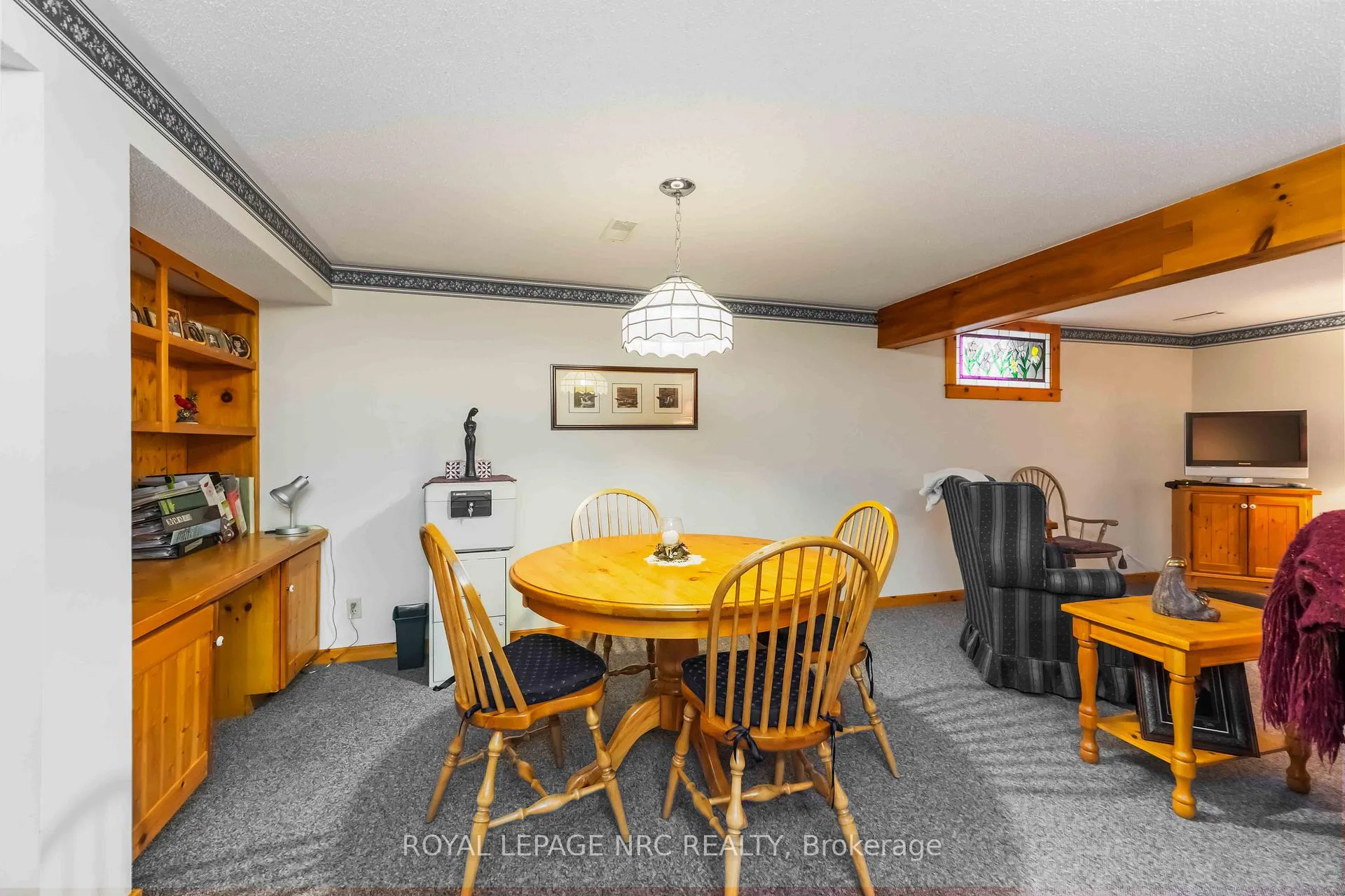 Photo 37 of 30 Armour Drive, Welland, Prince Charles — HOMEH