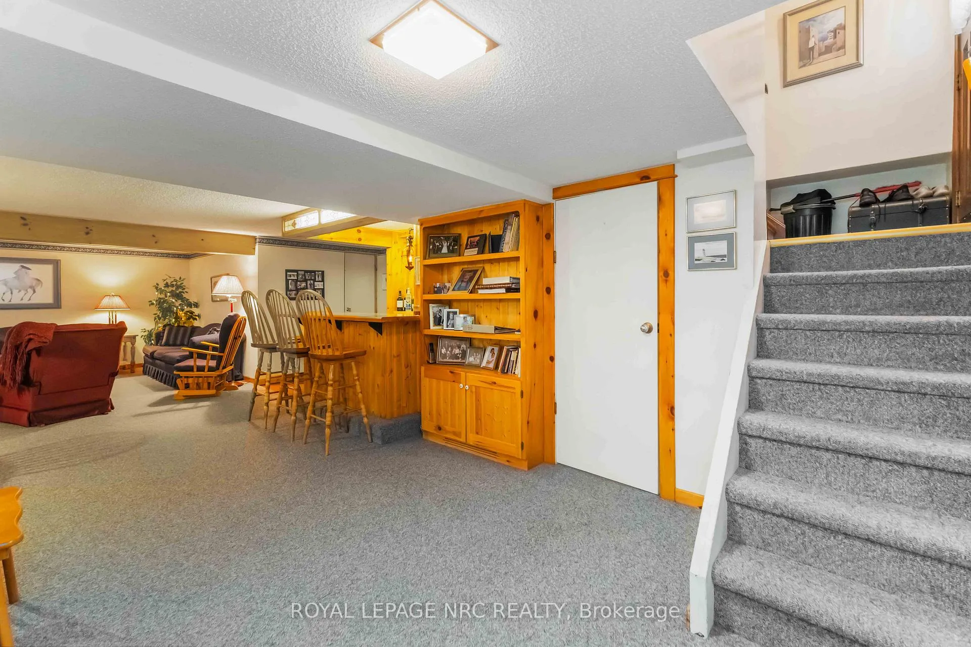 Photo 38 of 30 Armour Drive, Welland, Prince Charles — HOMEH