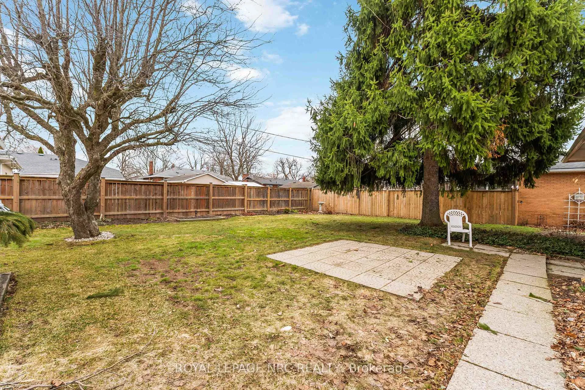 Photo 40 of 30 Armour Drive, Welland, Prince Charles — HOMEH